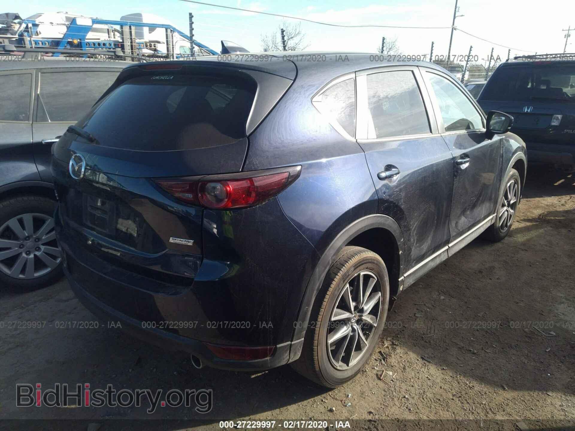 2018 MAZDA CX-5 - VIN: JM3KFBCM3J0306748 - Photo 4