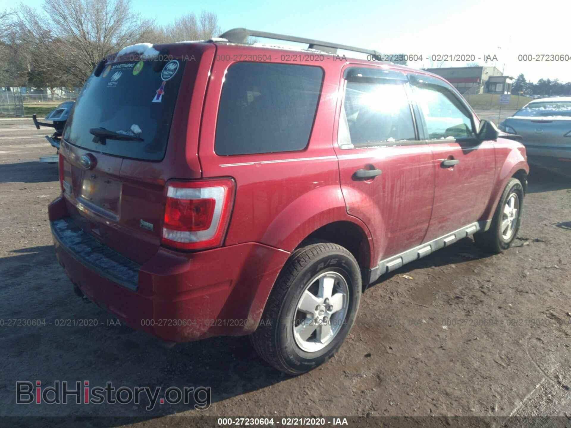 2011 FORD ESCAPE - VIN: 1FMCU9DG2BKA09282 - Фото 4