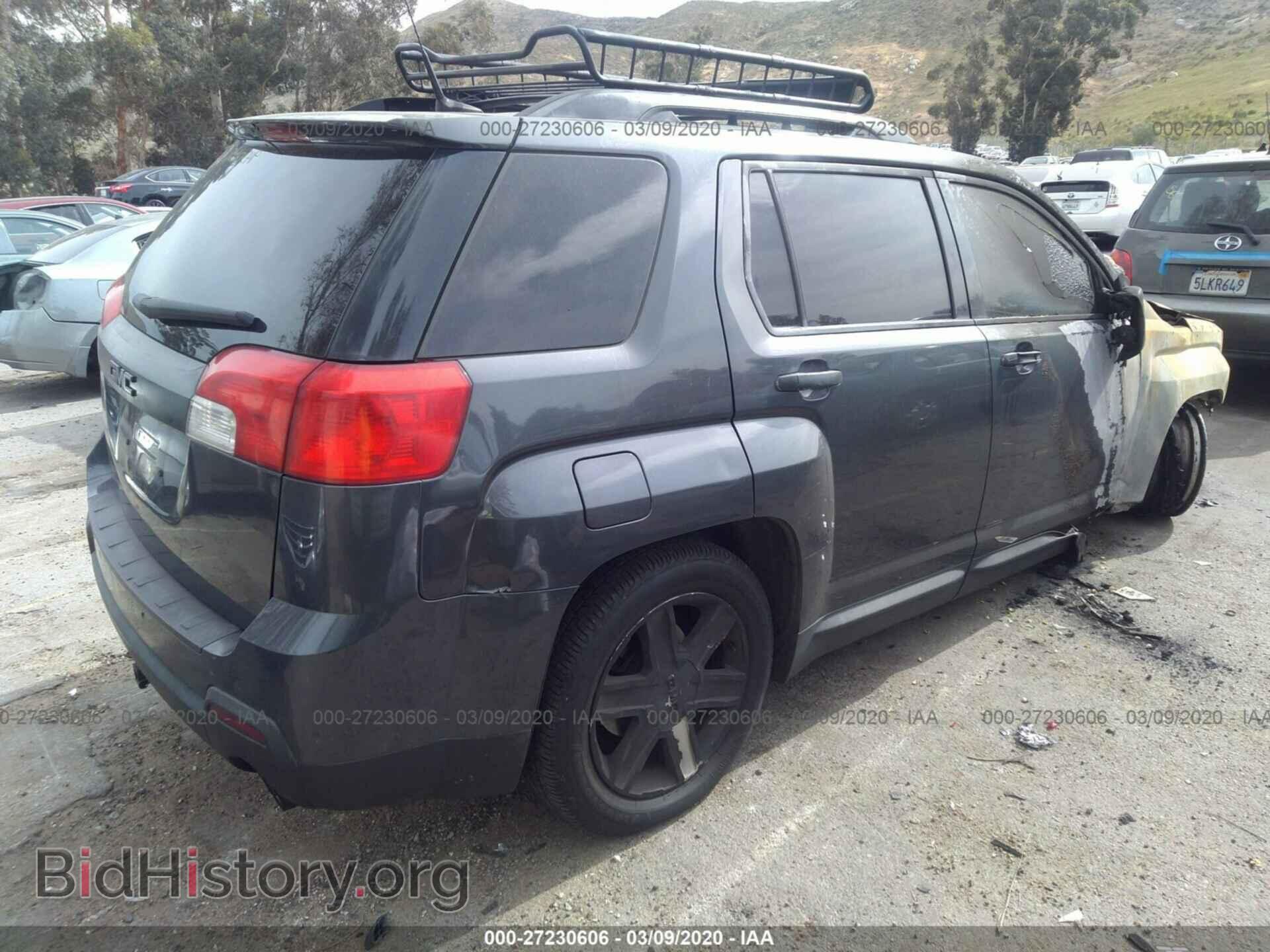 2010 GMC TERRAIN - VIN: 2CTFLJEY3A6357014 - Photo 4