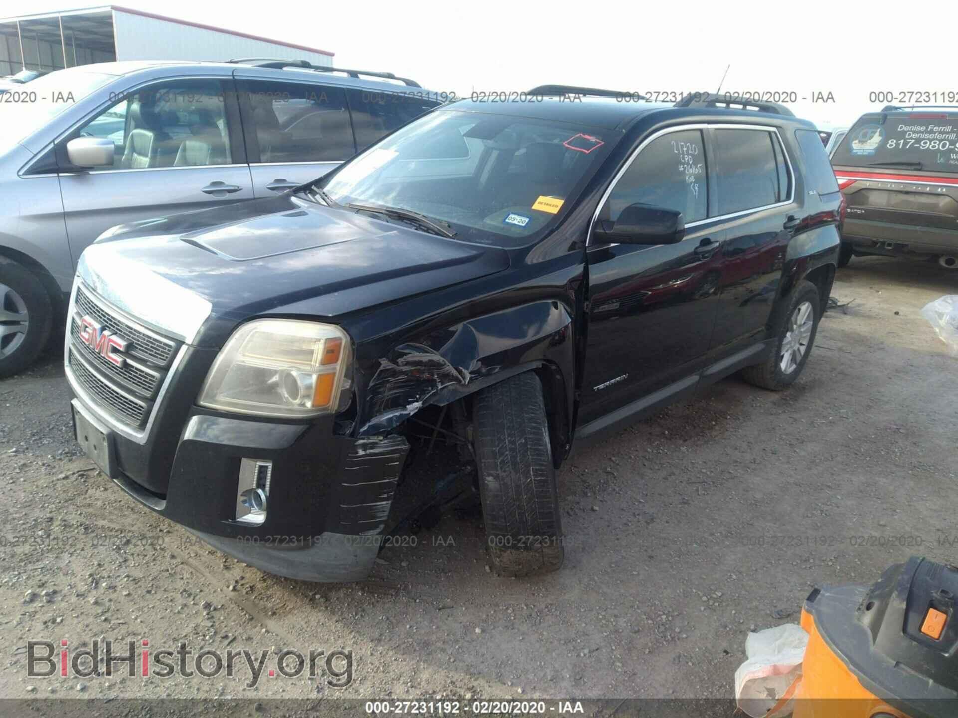2011 GMC TERRAIN - VIN: 2CTALSEC7B6373920 - Фото 2