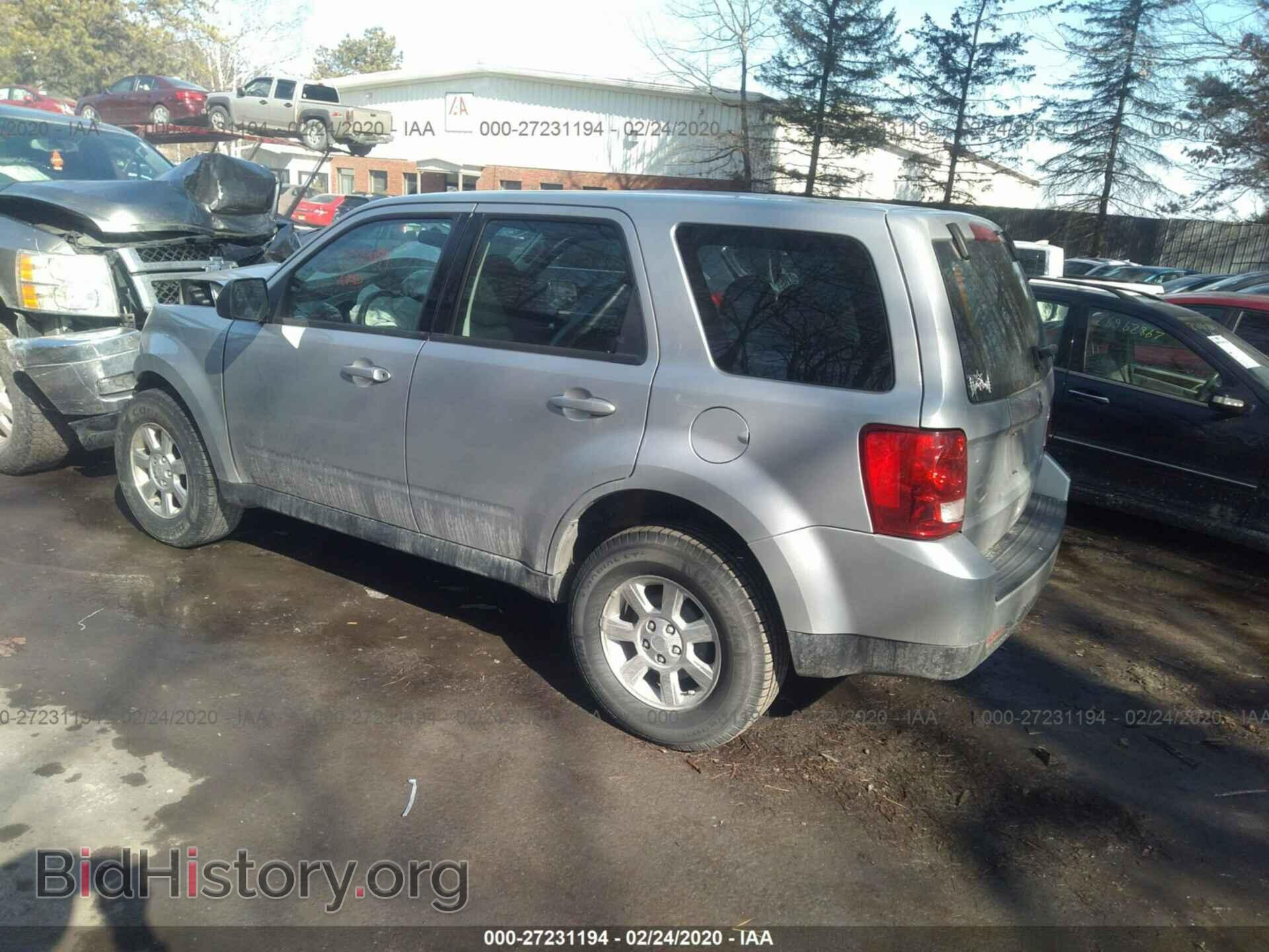 2011 MAZDA TRIBUTE - VIN: 4F2CY9C76BKM01725 - Фото 3