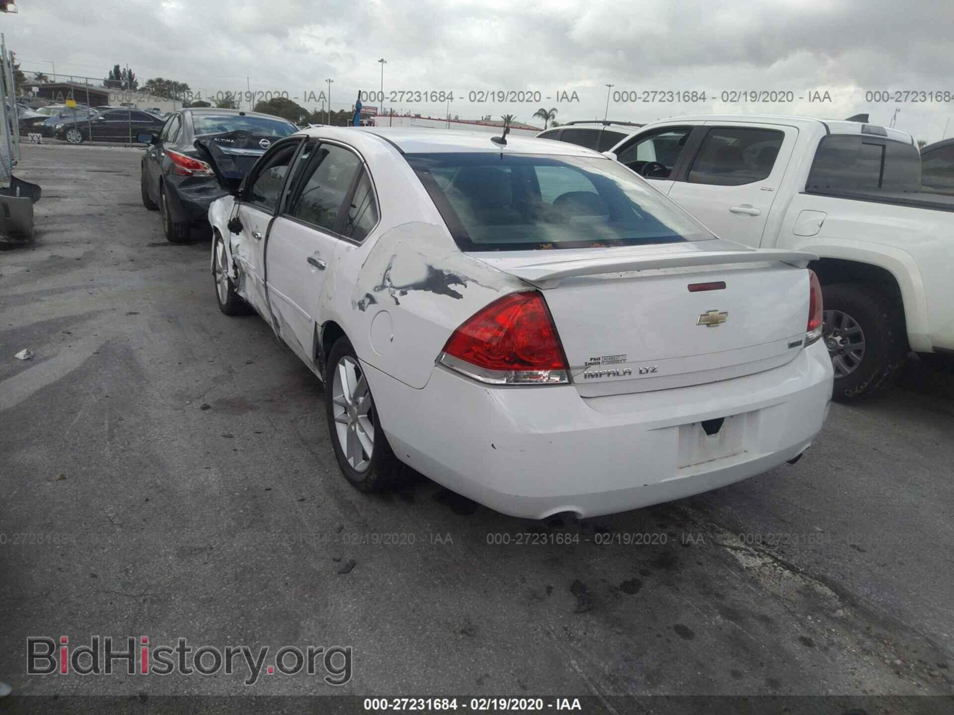 2013 CHEVROLET IMPALA - VIN: 2G1WC5E32D1183518 - Фото 3