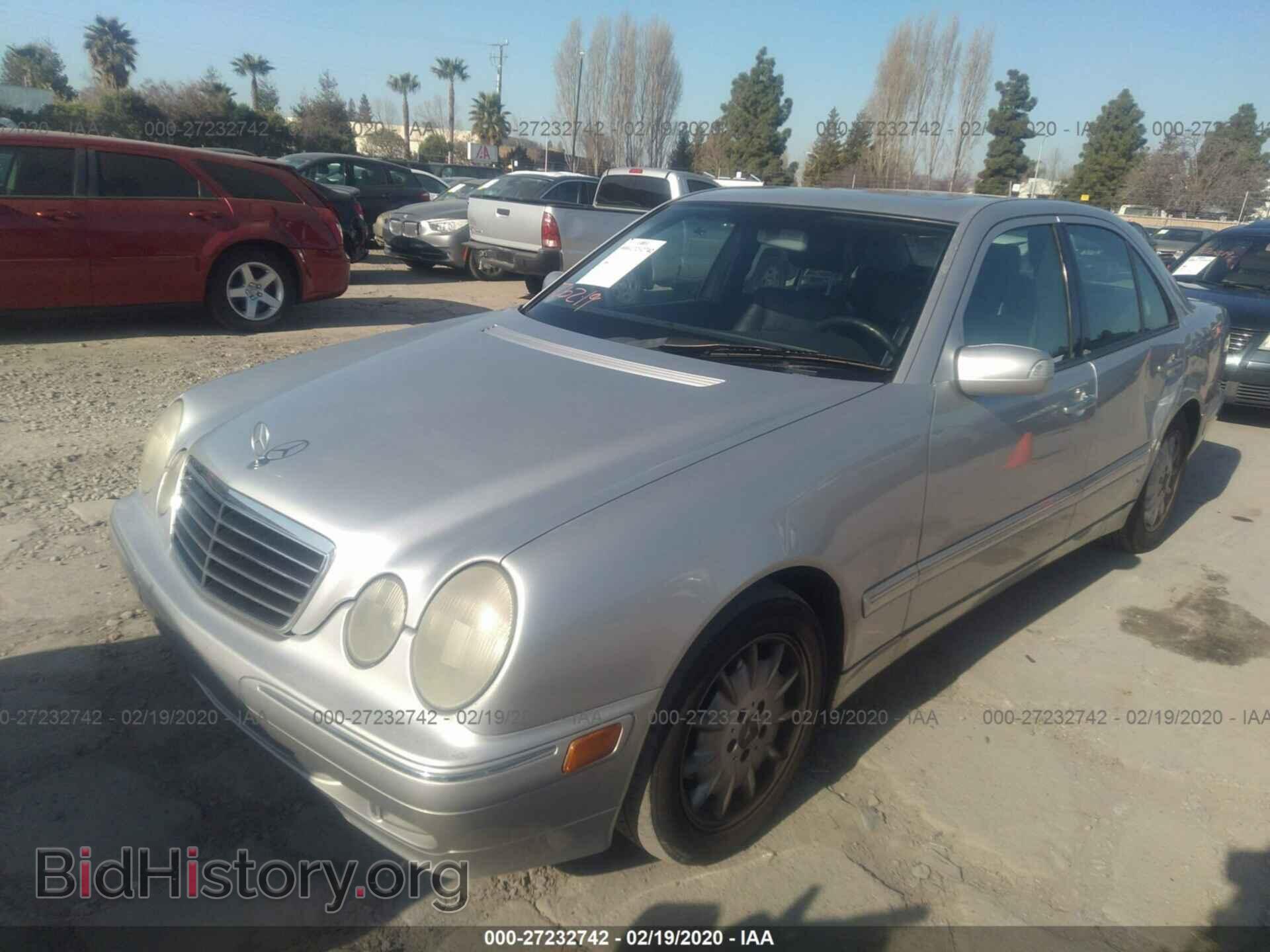 2000 MERCEDES-BENZ E - VIN: WDBJF65J5YB118101 - Фото 2