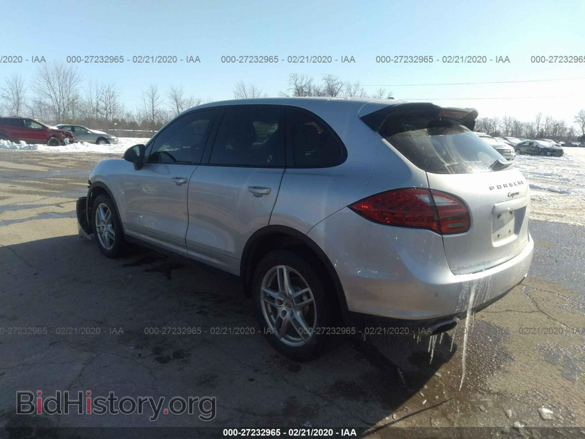 2011 PORSCHE CAYENNE - VIN: WP1AA2A22BLA04774 - Фото 3