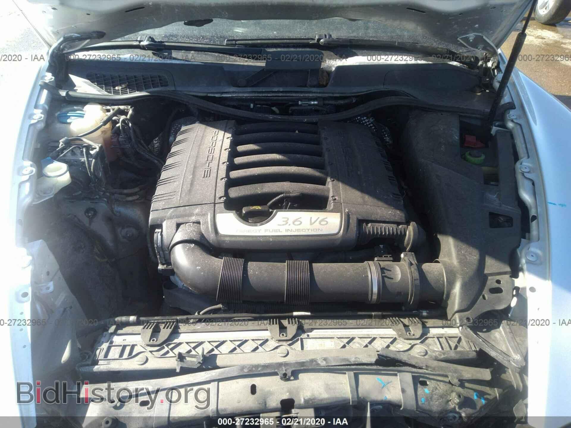 2011 PORSCHE CAYENNE - VIN: WP1AA2A22BLA04774 - Фото 10
