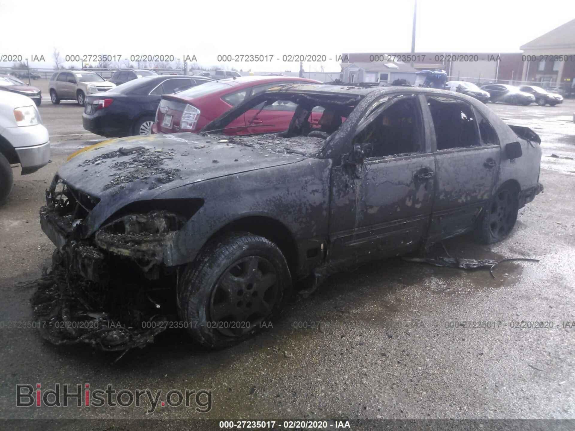 2004 LEXUS LS - VIN: JTHBN36FX40126992 - Photo 2