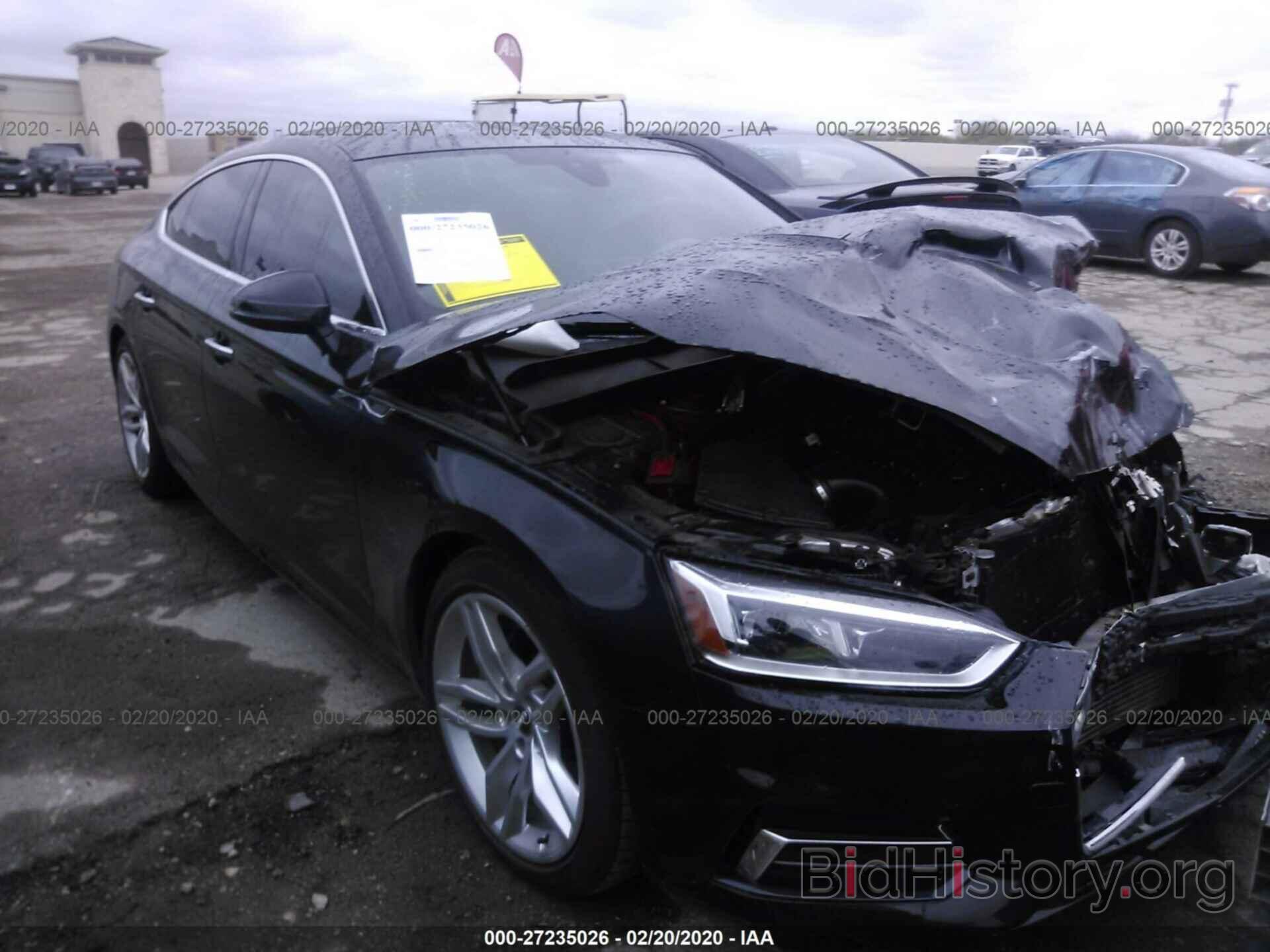 Photo WAUANCF59KA021286 - AUDI A5 2019