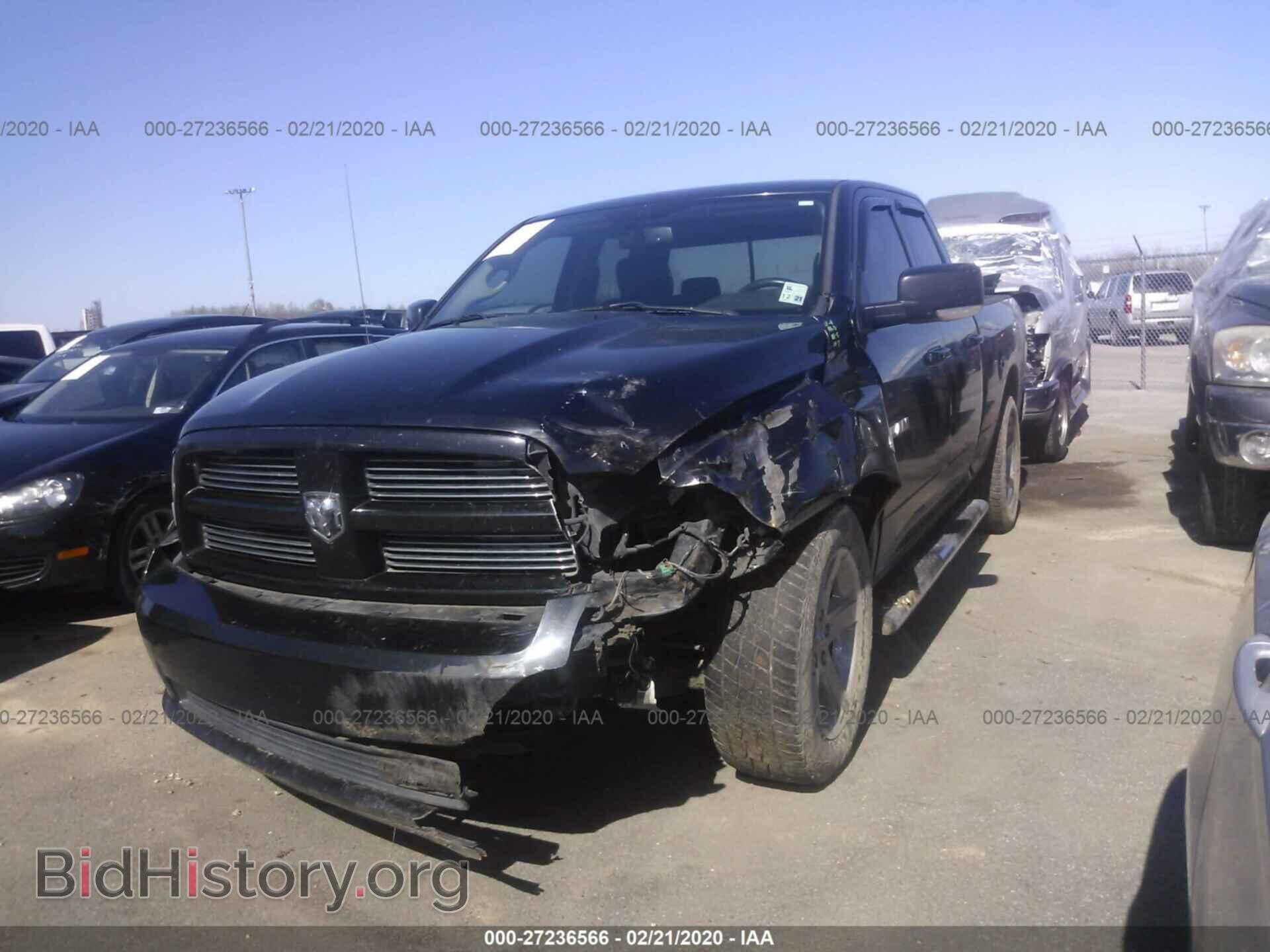 2010 DODGE RAM 1500 - VIN: 1D7RB1GT5AS178439 - Фото 2