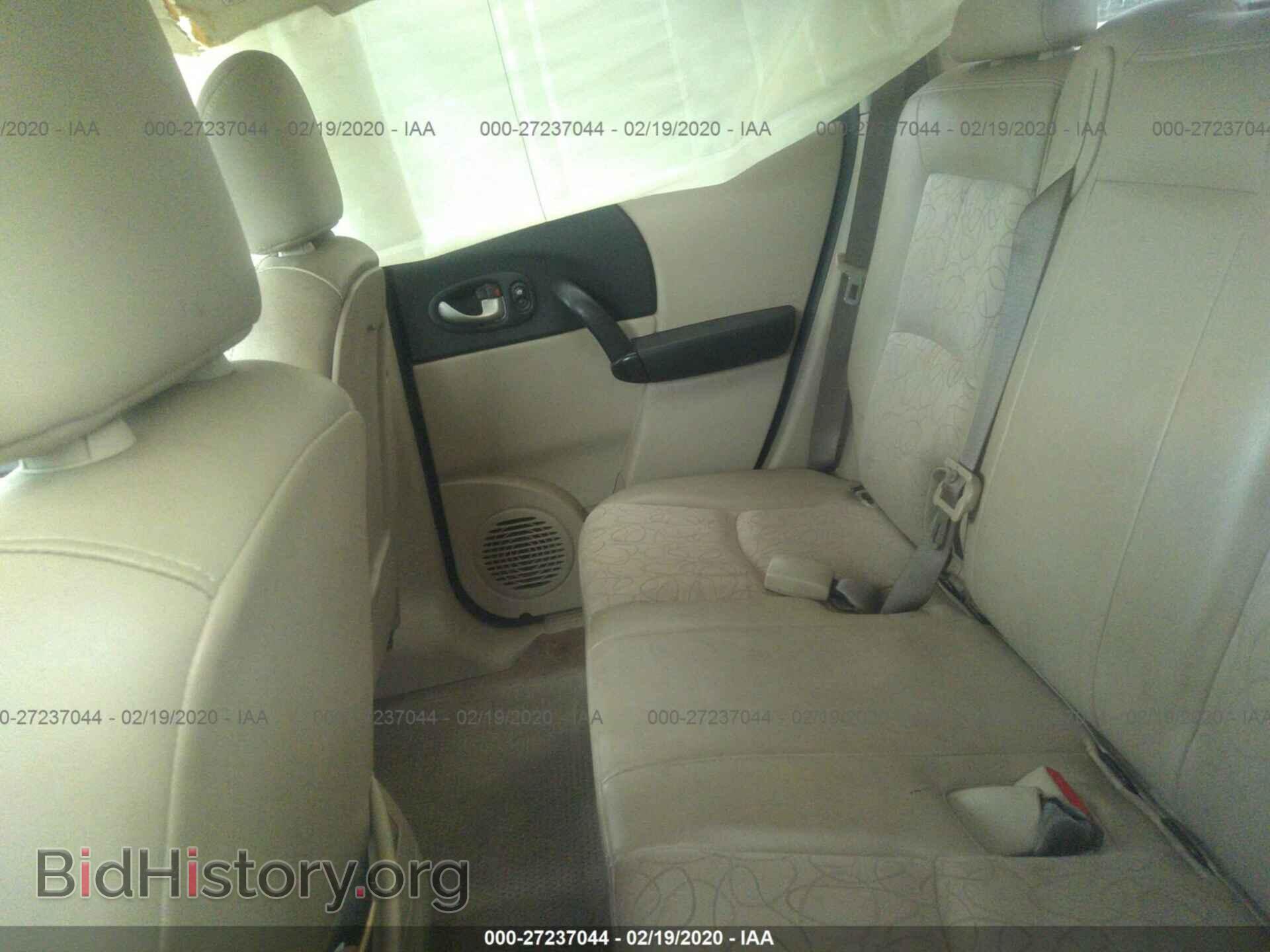 2004 SATURN VUE - VIN: 5GZCZ534X4S851102 - Фото 8