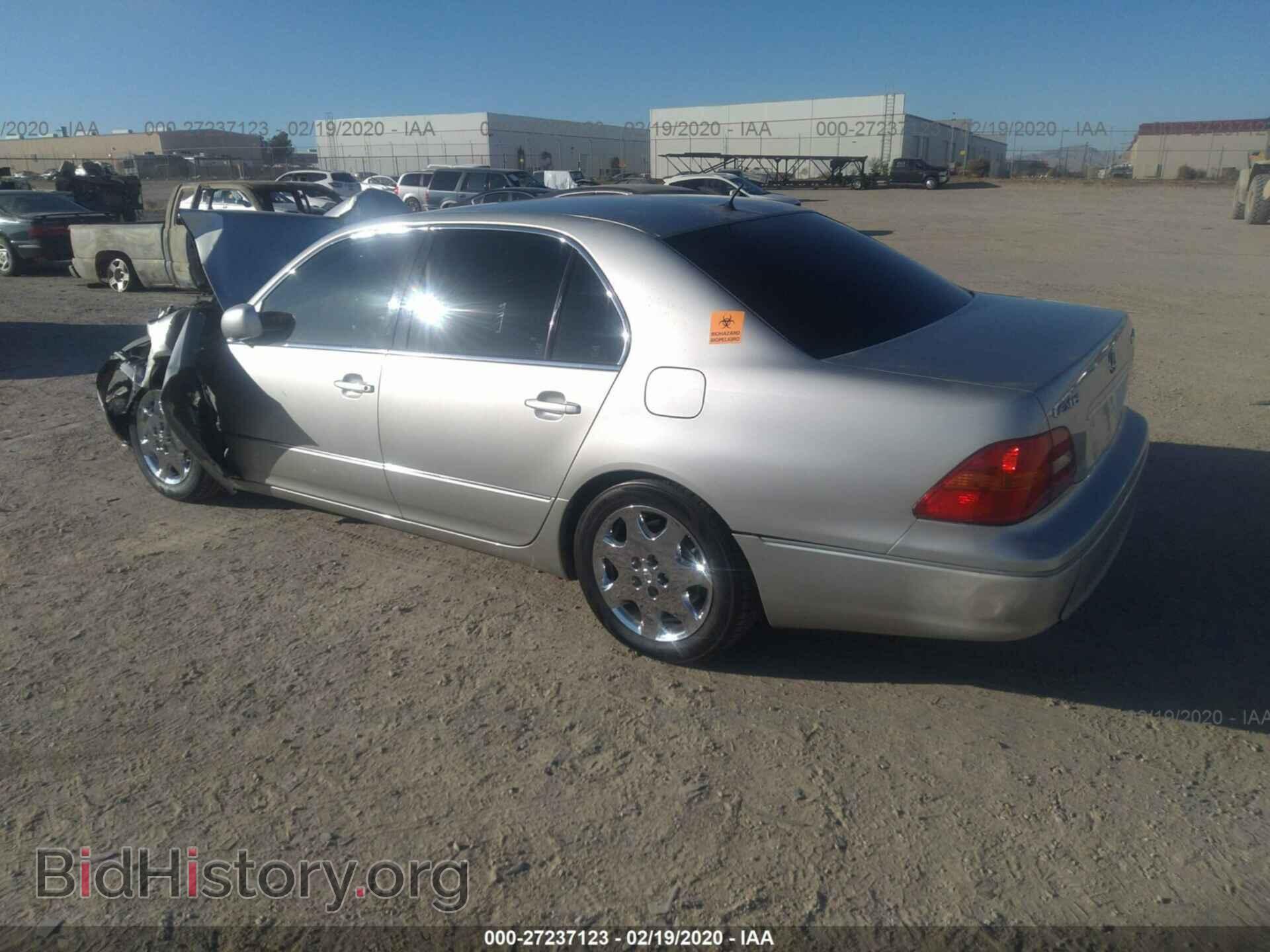 2001 LEXUS LS - VIN: JTHBN30FX10030607 - Photo 3