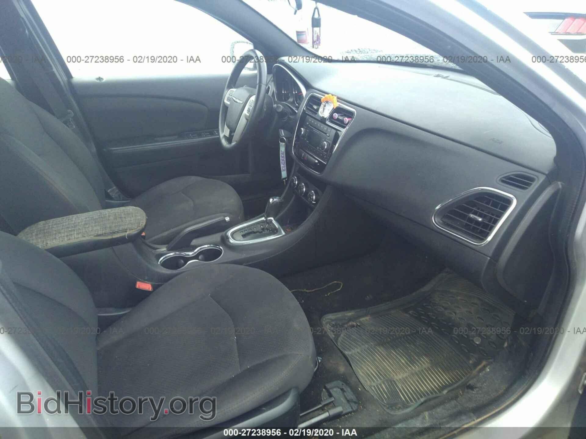 2012 CHRYSLER 200 - VIN: 1C3CCBBB6CN226537 - Фото 5