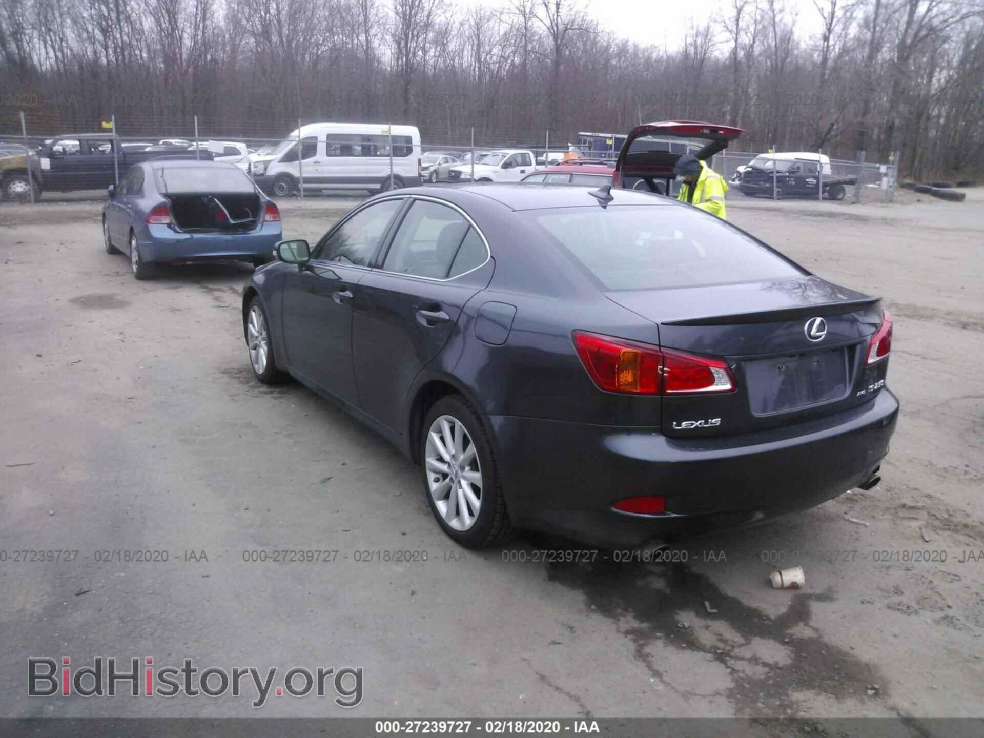 2009 LEXUS IS - VIN: JTHCK262492031828 - Фото 3