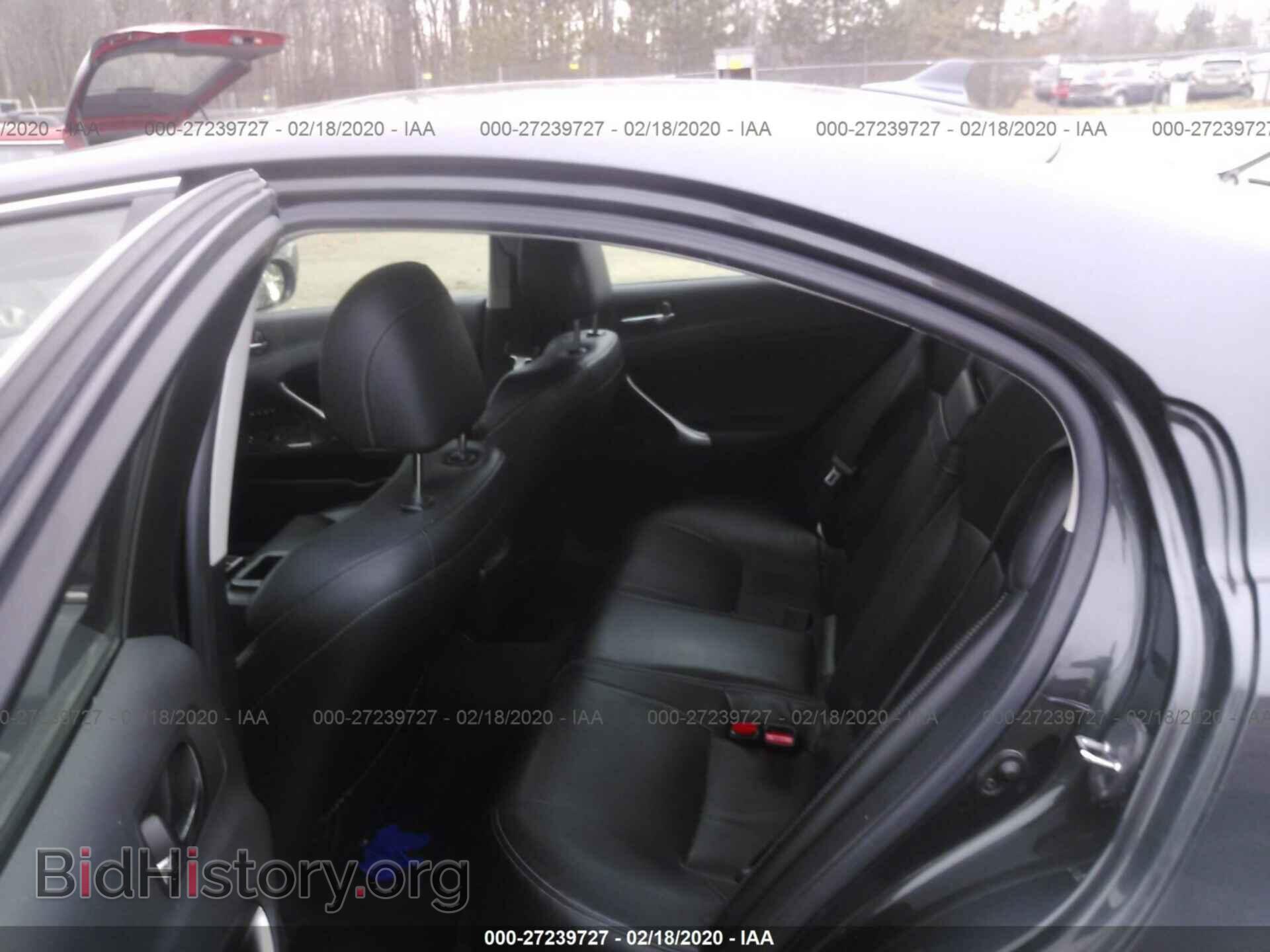2009 LEXUS IS - VIN: JTHCK262492031828 - Фото 8