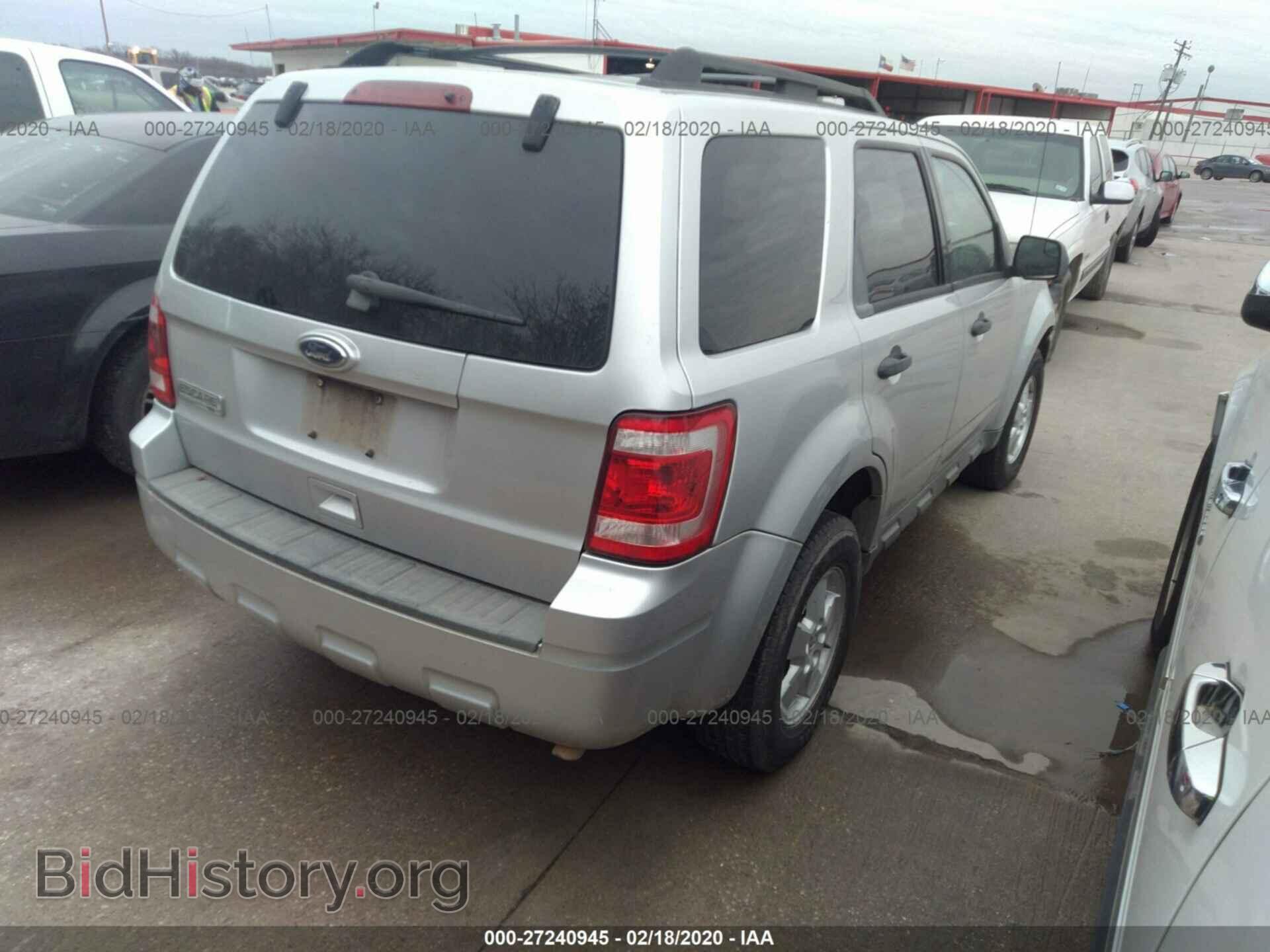 2011 FORD ESCAPE - VIN: 1FMCU0D74BKA07125 - Фото 4