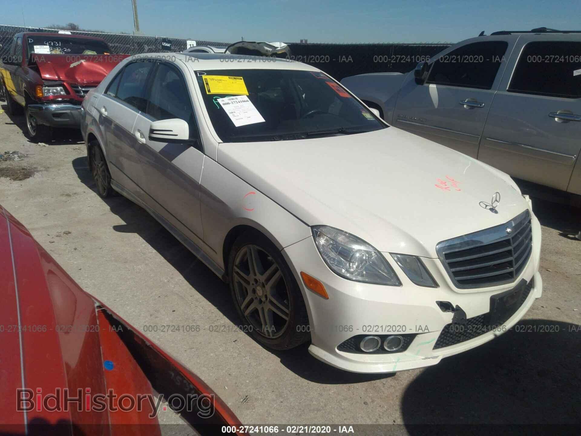 Photo WDDHF8HB1AA126603 - MERCEDES-BENZ E-CLASS 2010