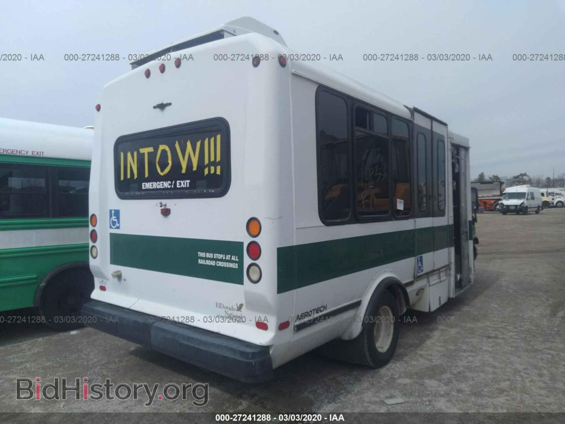 2006 FORD ECONOLINE - VIN: 1FDXE45S16DB26110 - Фото 4