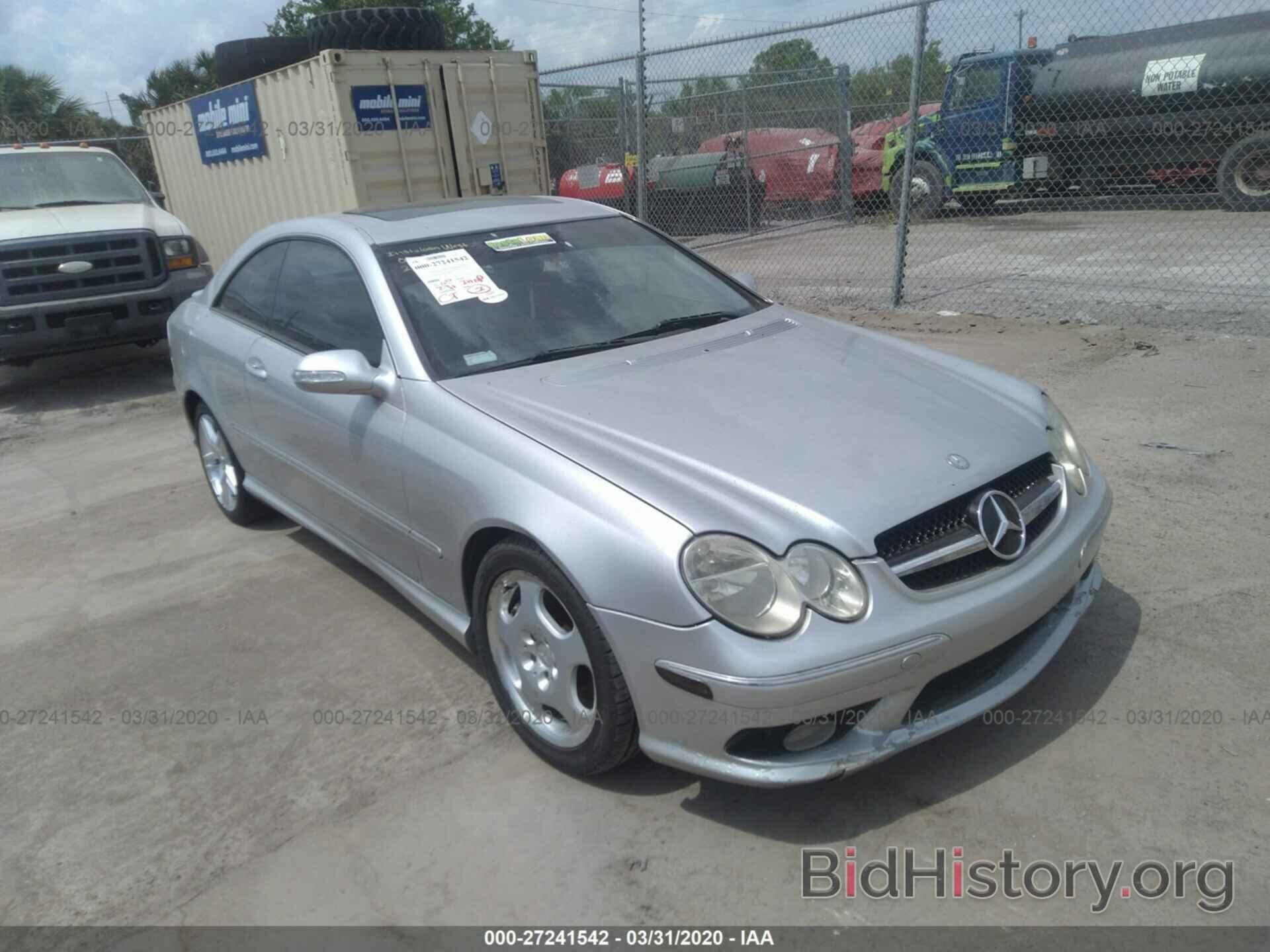 Photo WDBTJ75J83F050245 - MERCEDES-BENZ CLK 2003