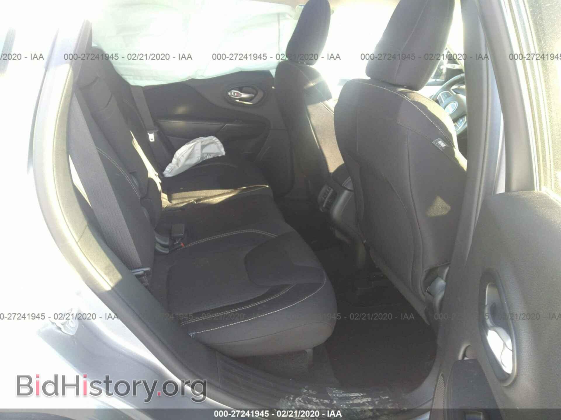 2016 JEEP CHEROKEE - VIN: 1C4PJMCS2GW102066 - Фото 8