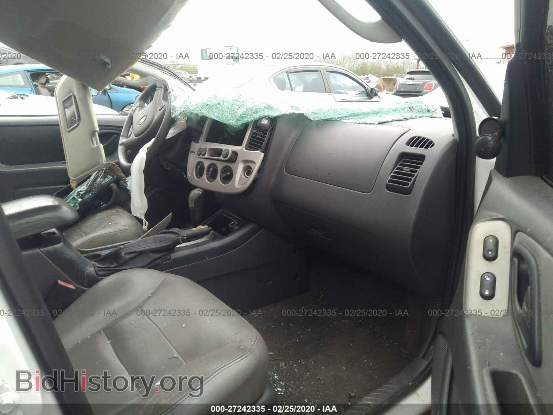 2006 FORD ESCAPE - VIN: 1FMYU03166KA77900 - Фото 5