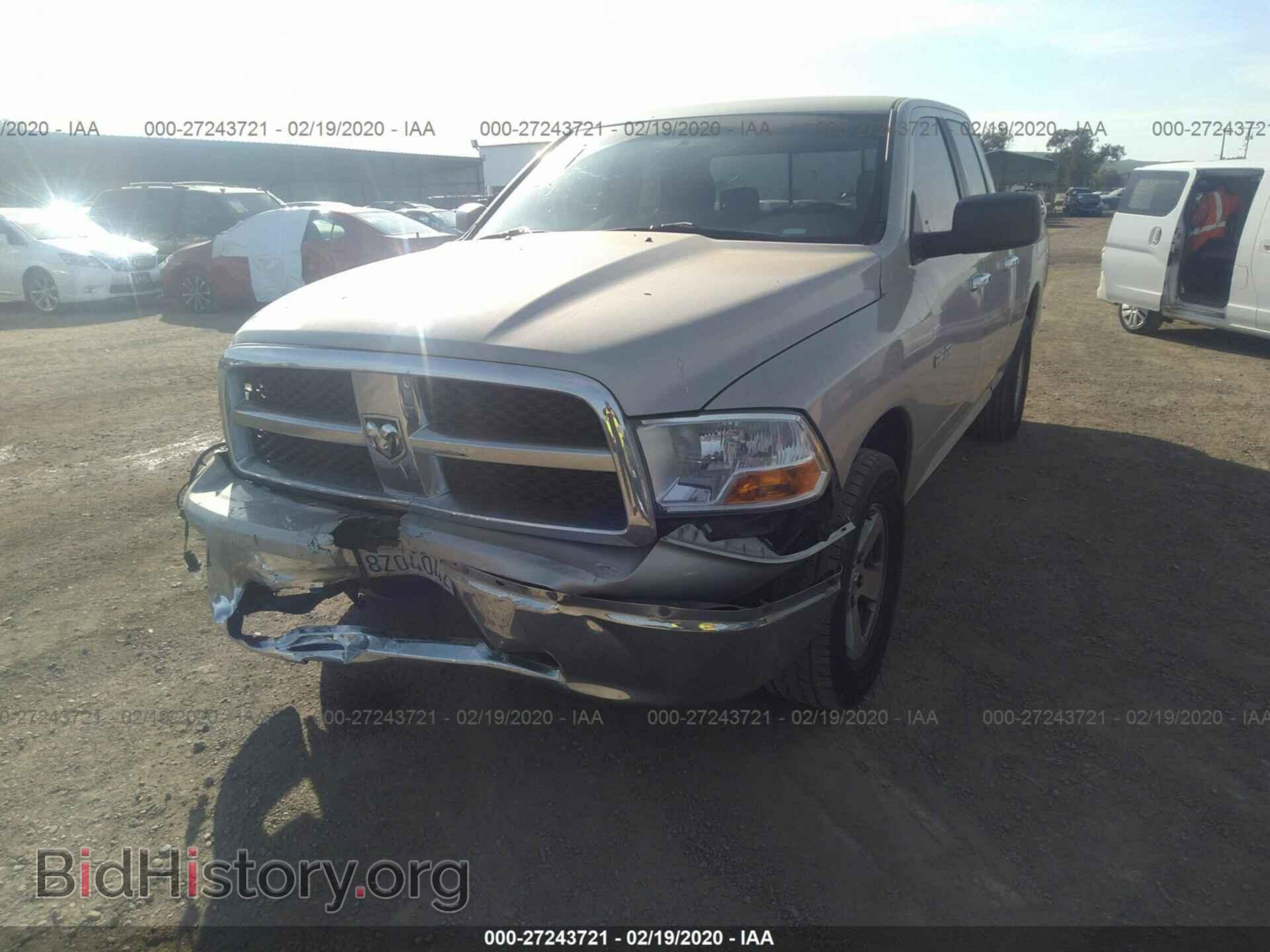 2010 DODGE RAM 1500 - VIN: 1D7RB1GP3AS196702 - Фото 2