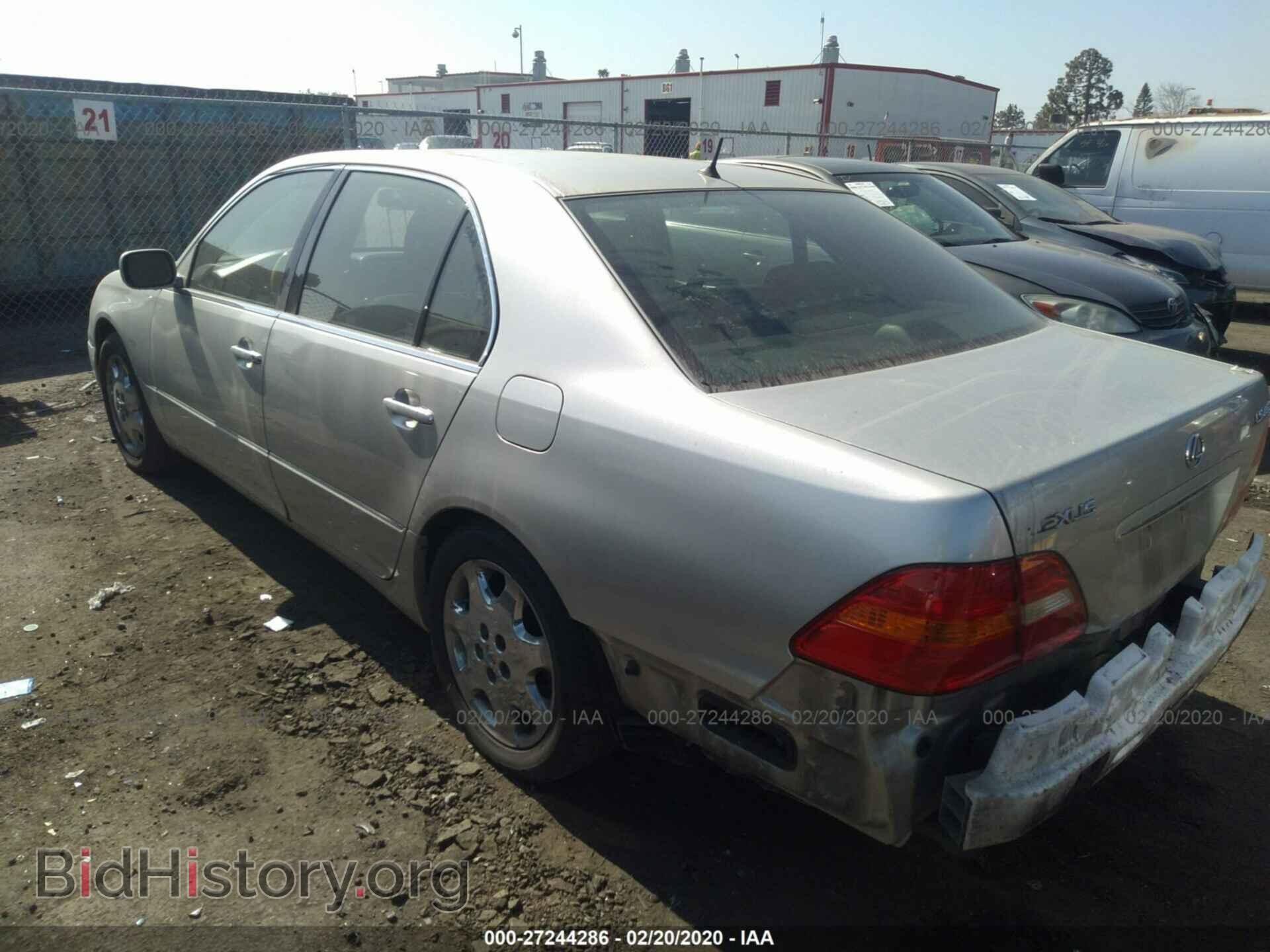 2001 LEXUS LS - VIN: JTHBN30F610010256 - Photo 3