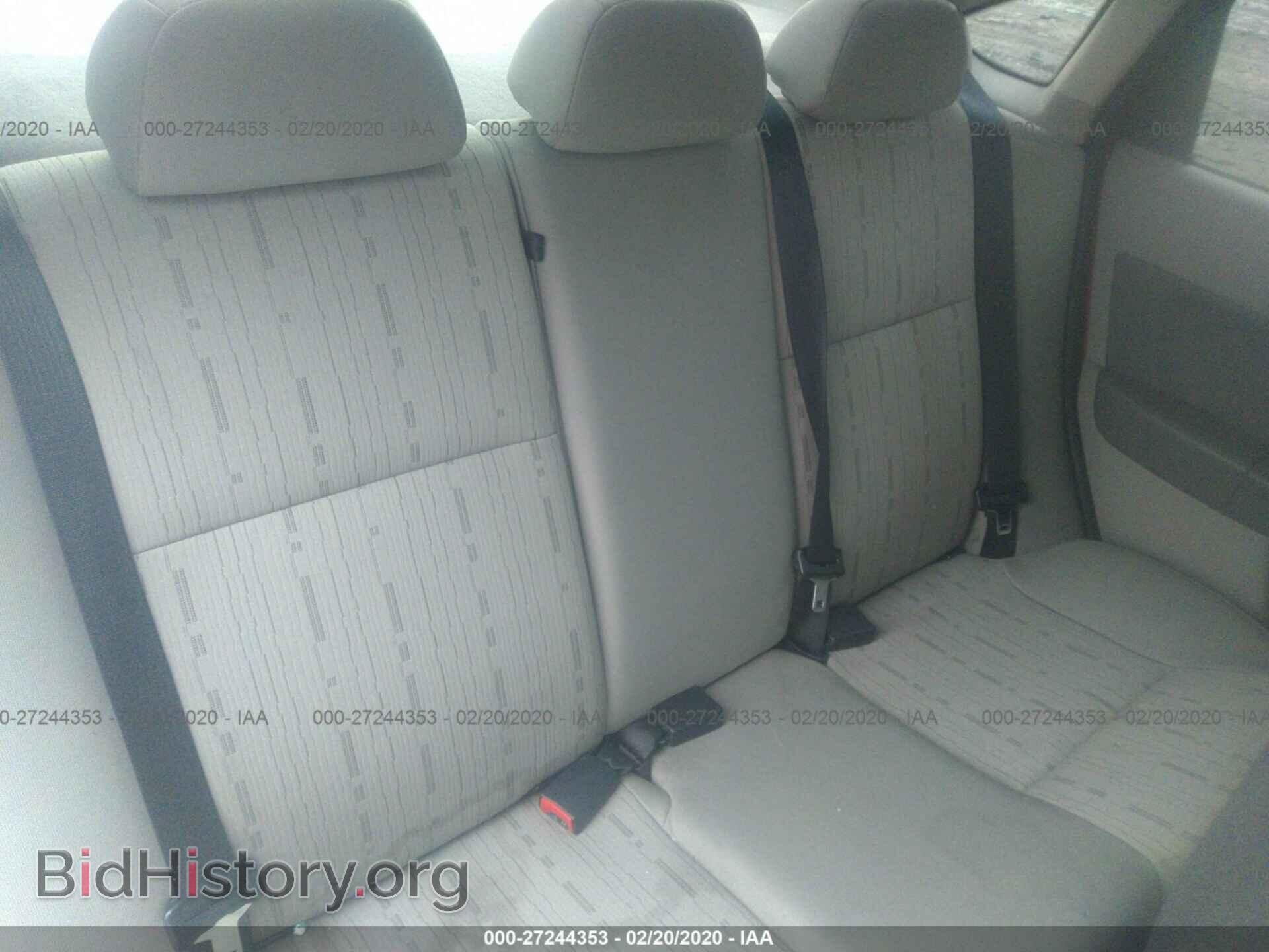 2010 FORD FOCUS - VIN: 1FAHP3FN5AW155117 - Фото 8