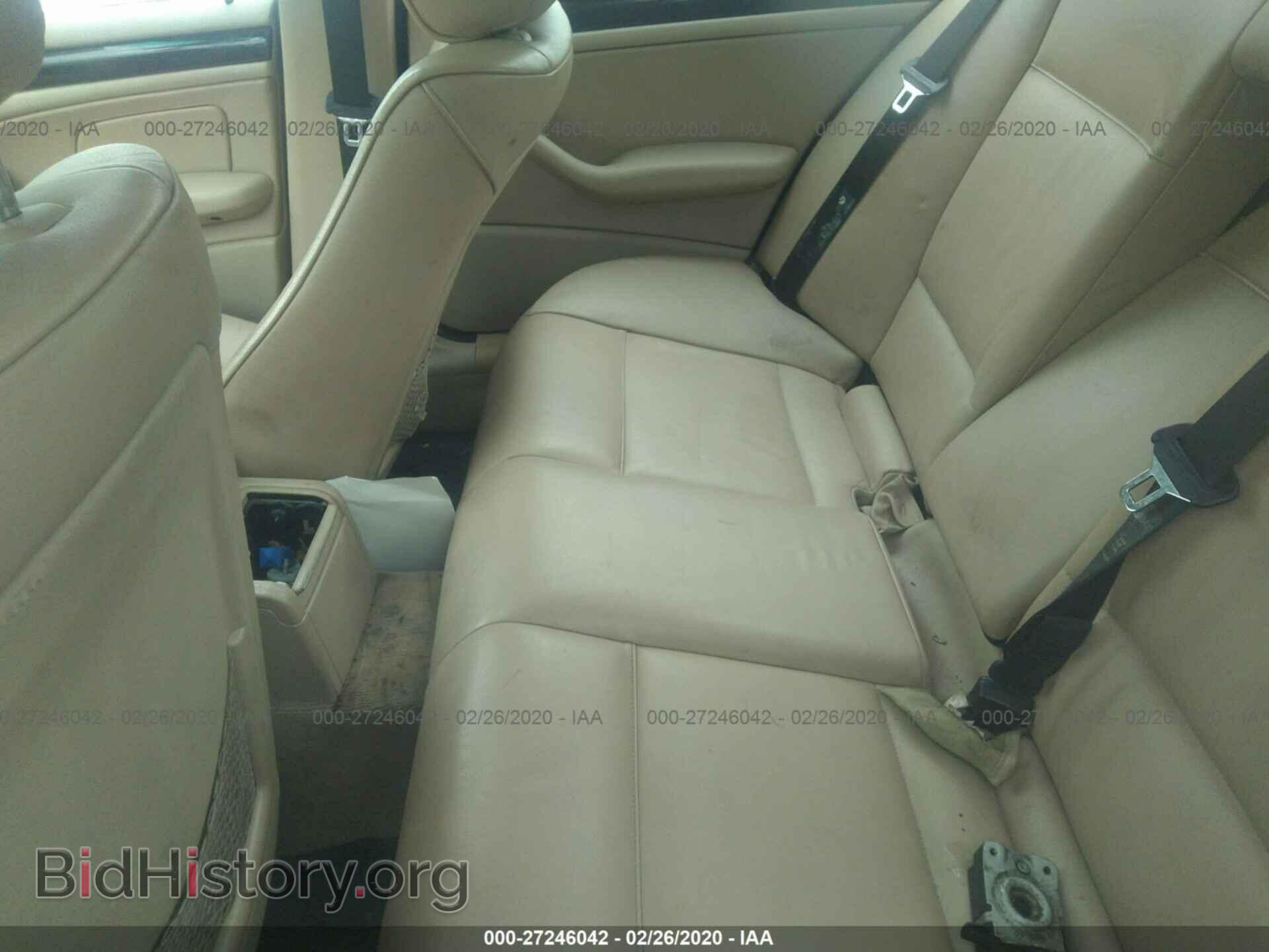 2004 BMW 330 - VIN: WBAEV53424KM34740 - Фото 8