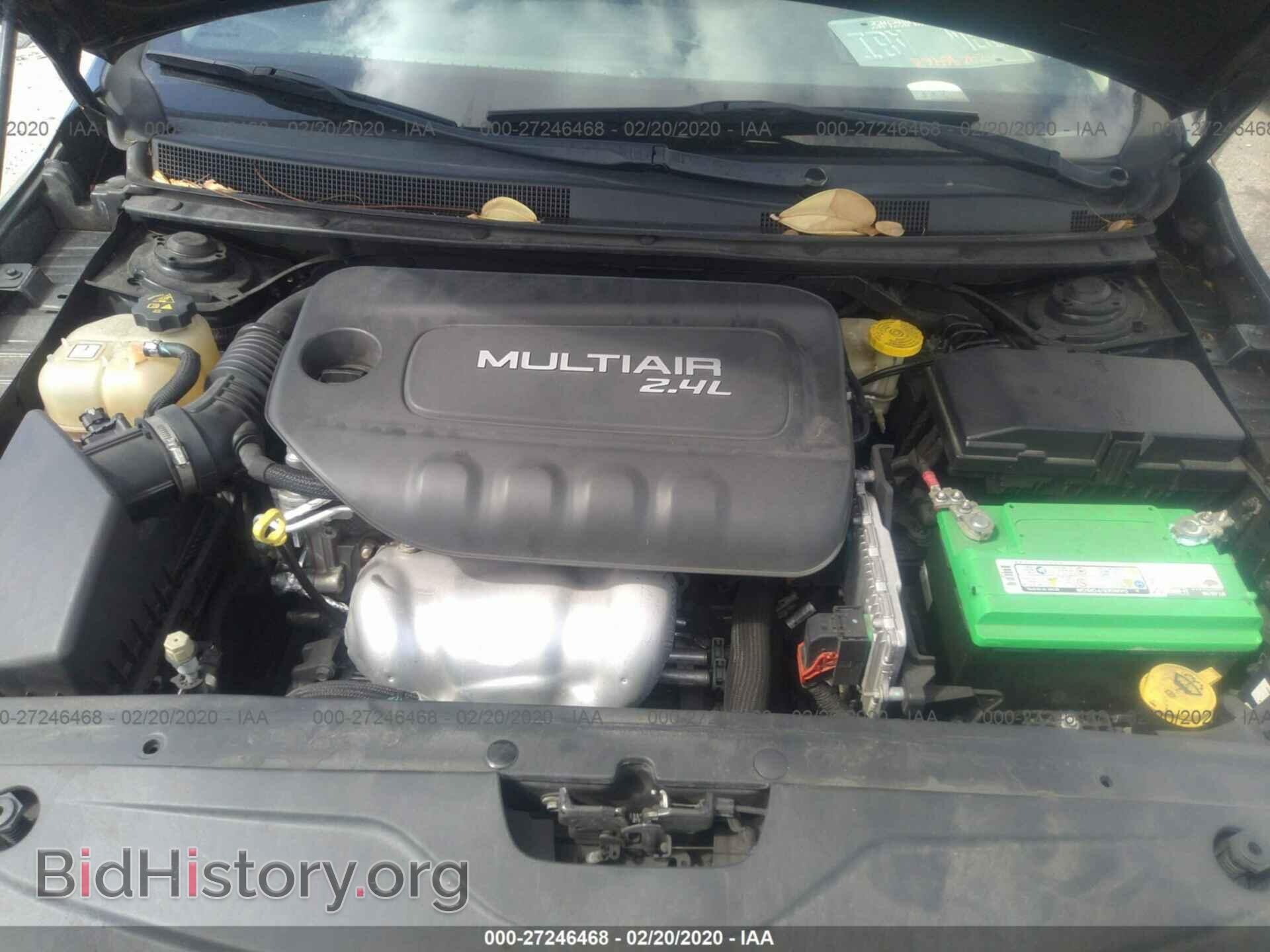 2015 CHRYSLER 200 - VIN: 1C3CCCAB4FN579905 - Фото 10