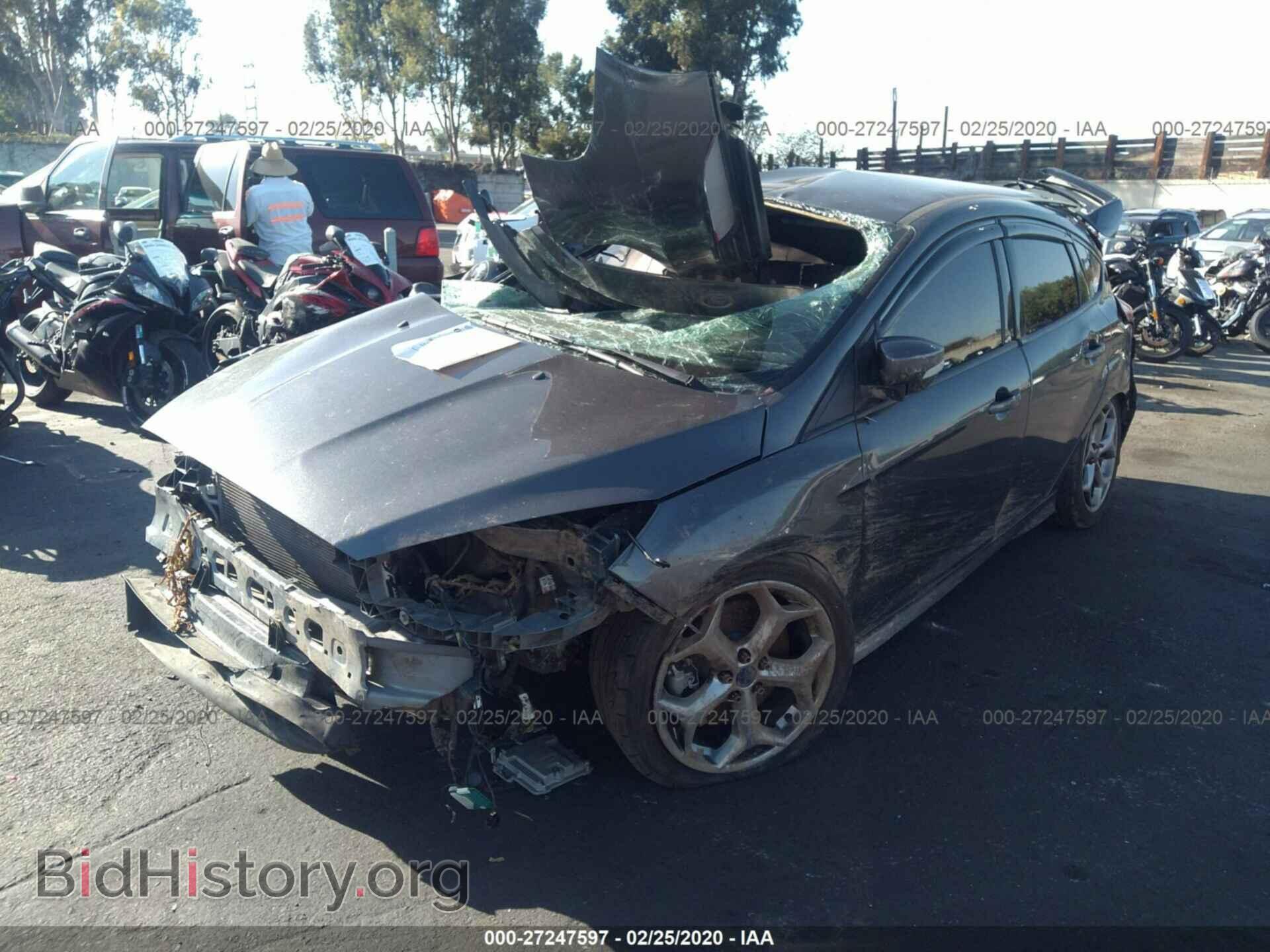 2017 FORD FOCUS - VIN: 1FADP3L99HL292823 - Фото 2
