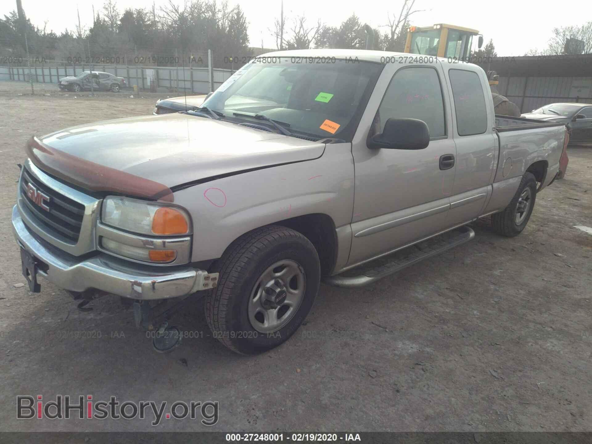 2004 GMC New Sierra - VIN: 1GTEC19X04Z271175 - Фото 2