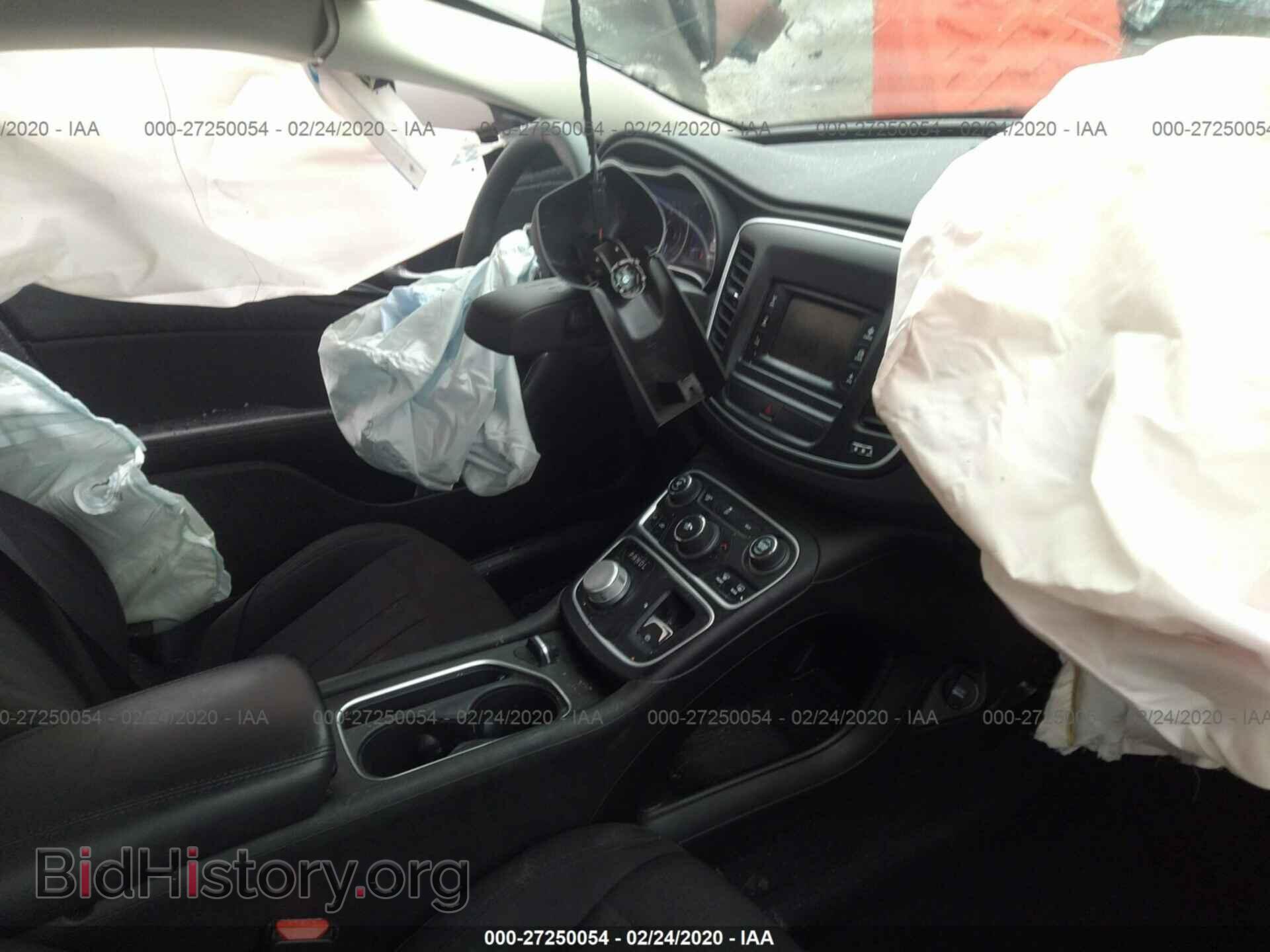 2015 CHRYSLER 200 - VIN: 1C3CCCAB1FN580591 - Фото 5