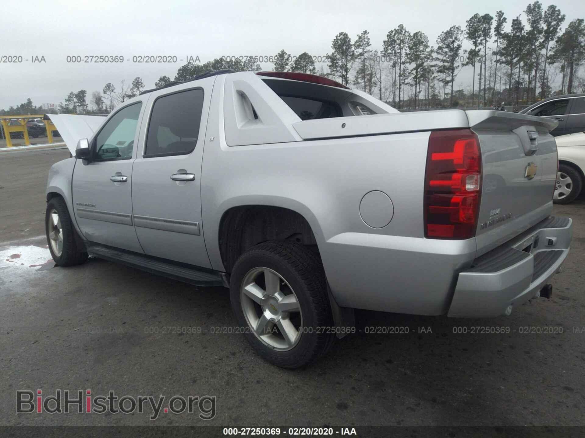 2012 CHEVROLET AVALANCHE - VIN: 3GNMCFE02CG245622 - Фото 3