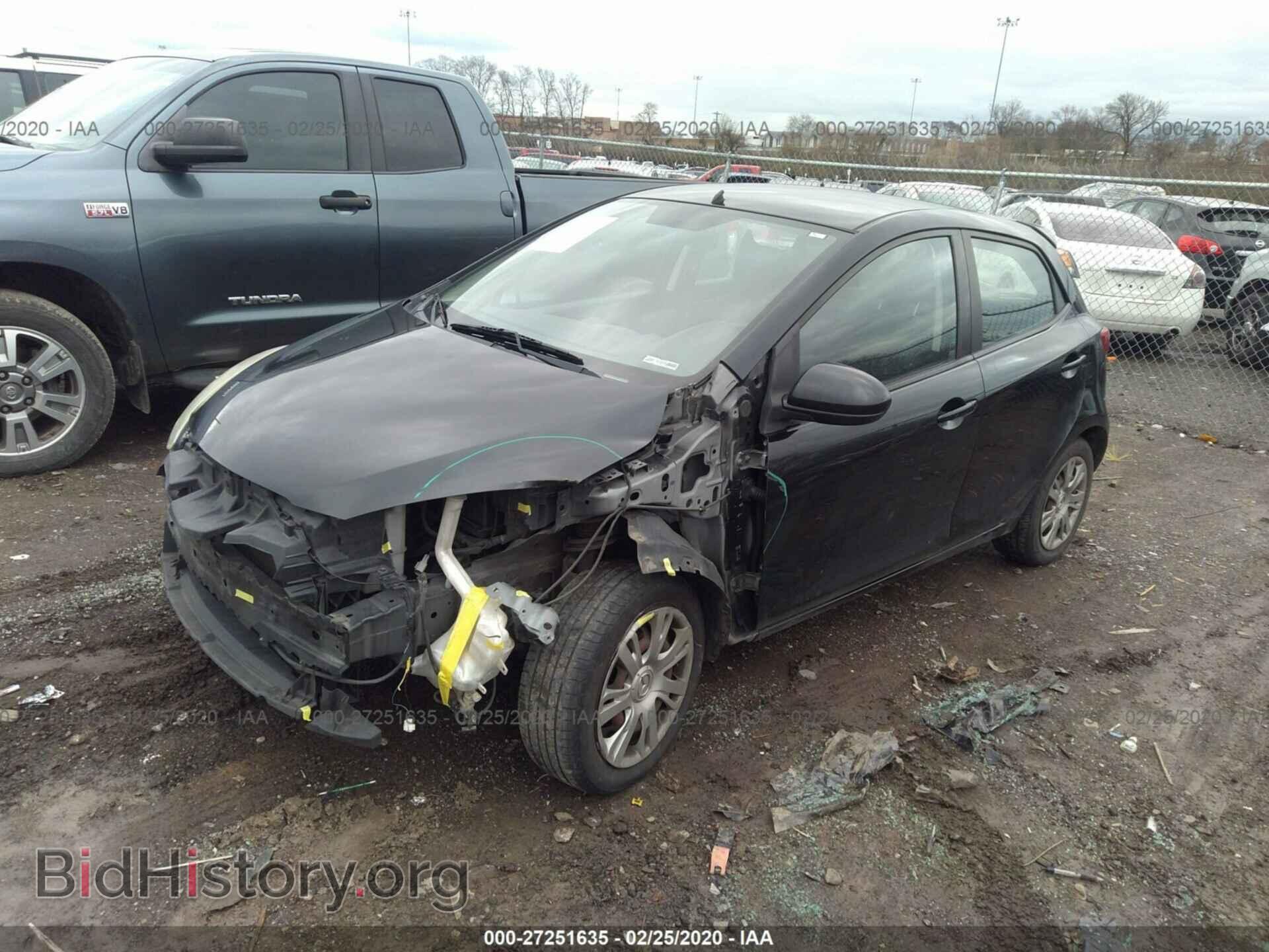 2014 MAZDA MAZDA2 - VIN: JM1DE1KY2E0181119 - Фото 2