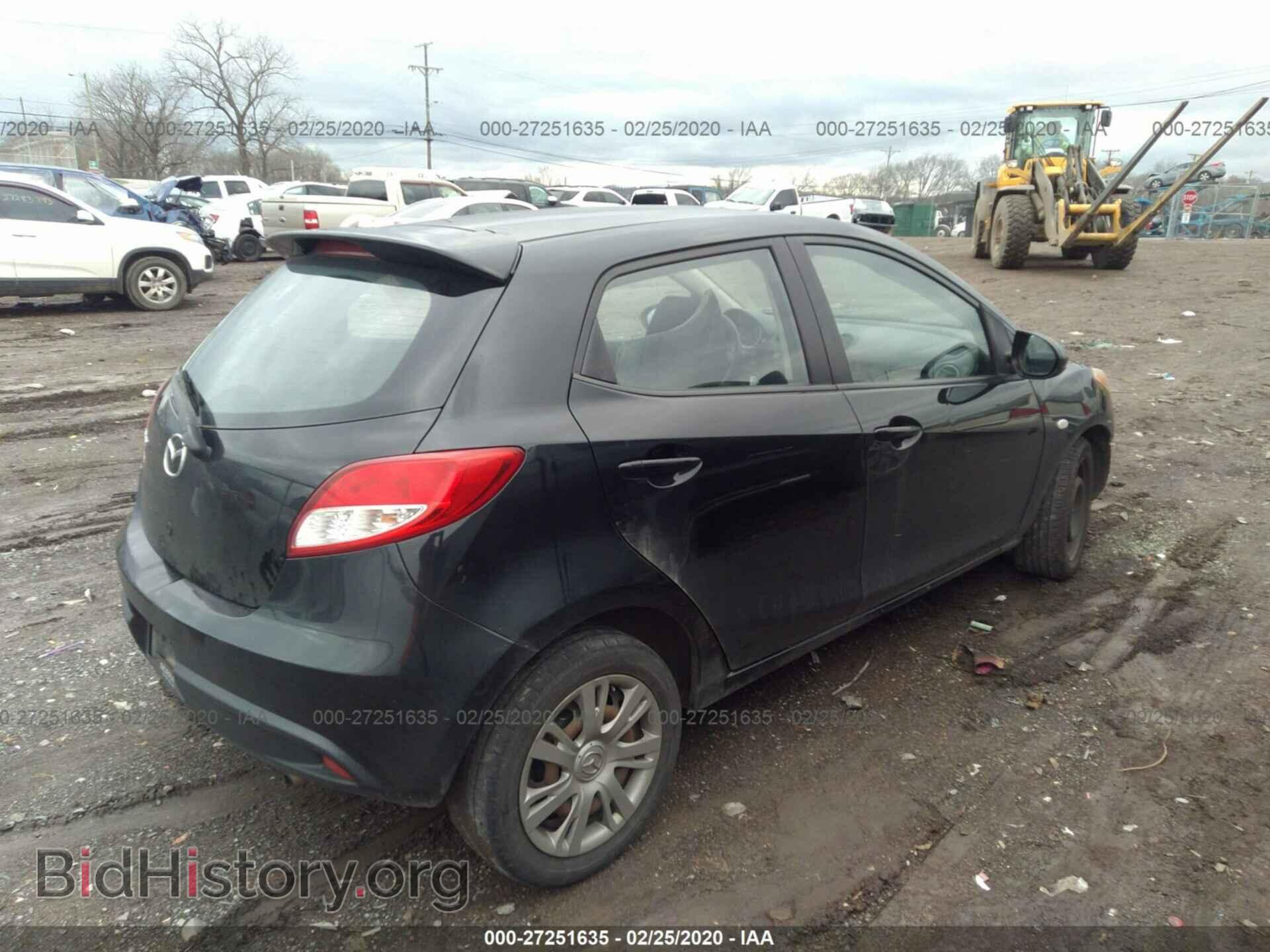 2014 MAZDA MAZDA2 - VIN: JM1DE1KY2E0181119 - Фото 4