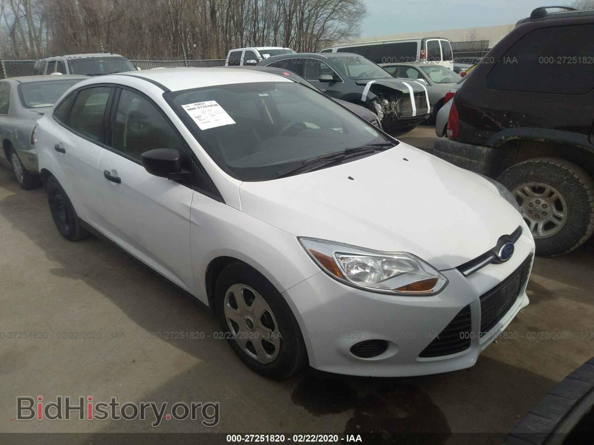 Photo 1FAHP3E26CL278887 - FORD FOCUS 2012