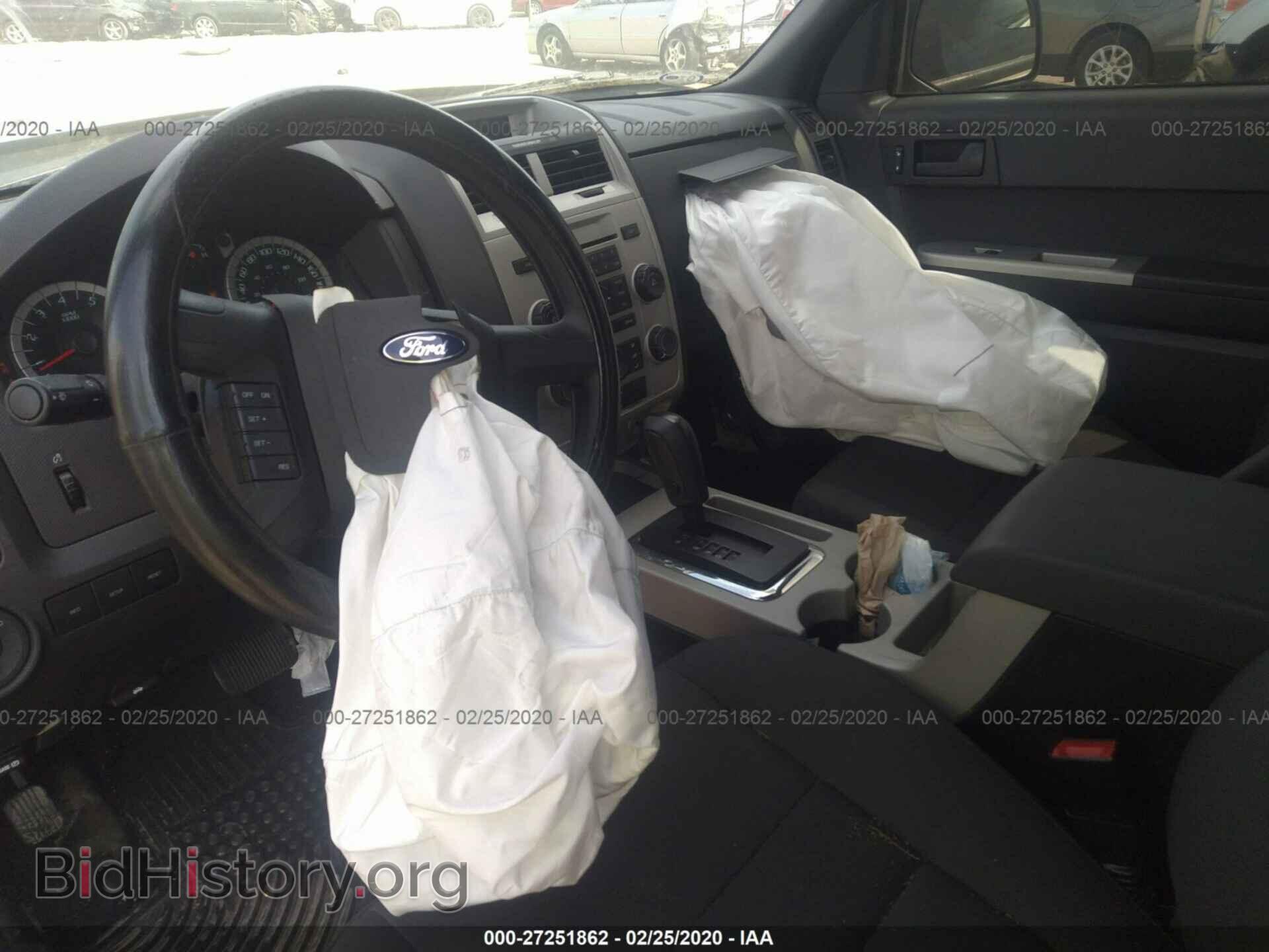 2011 FORD ESCAPE - VIN: 1FMCU0D76BKA17185 - Photo 5