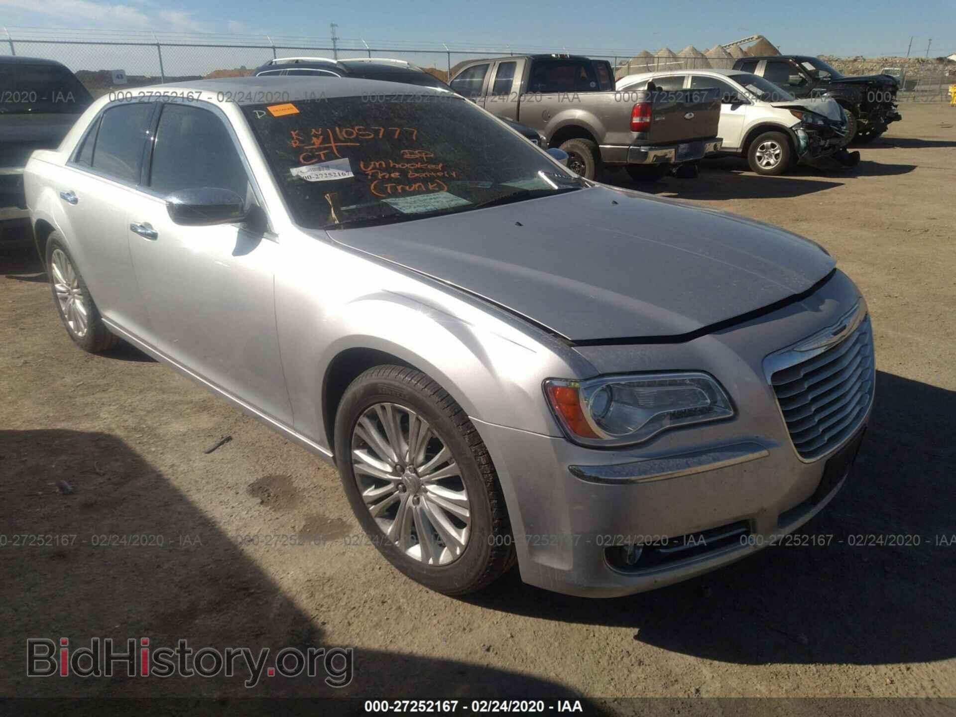 Фотография 2C3CCAKT6CH313950 - CHRYSLER 300C 2012