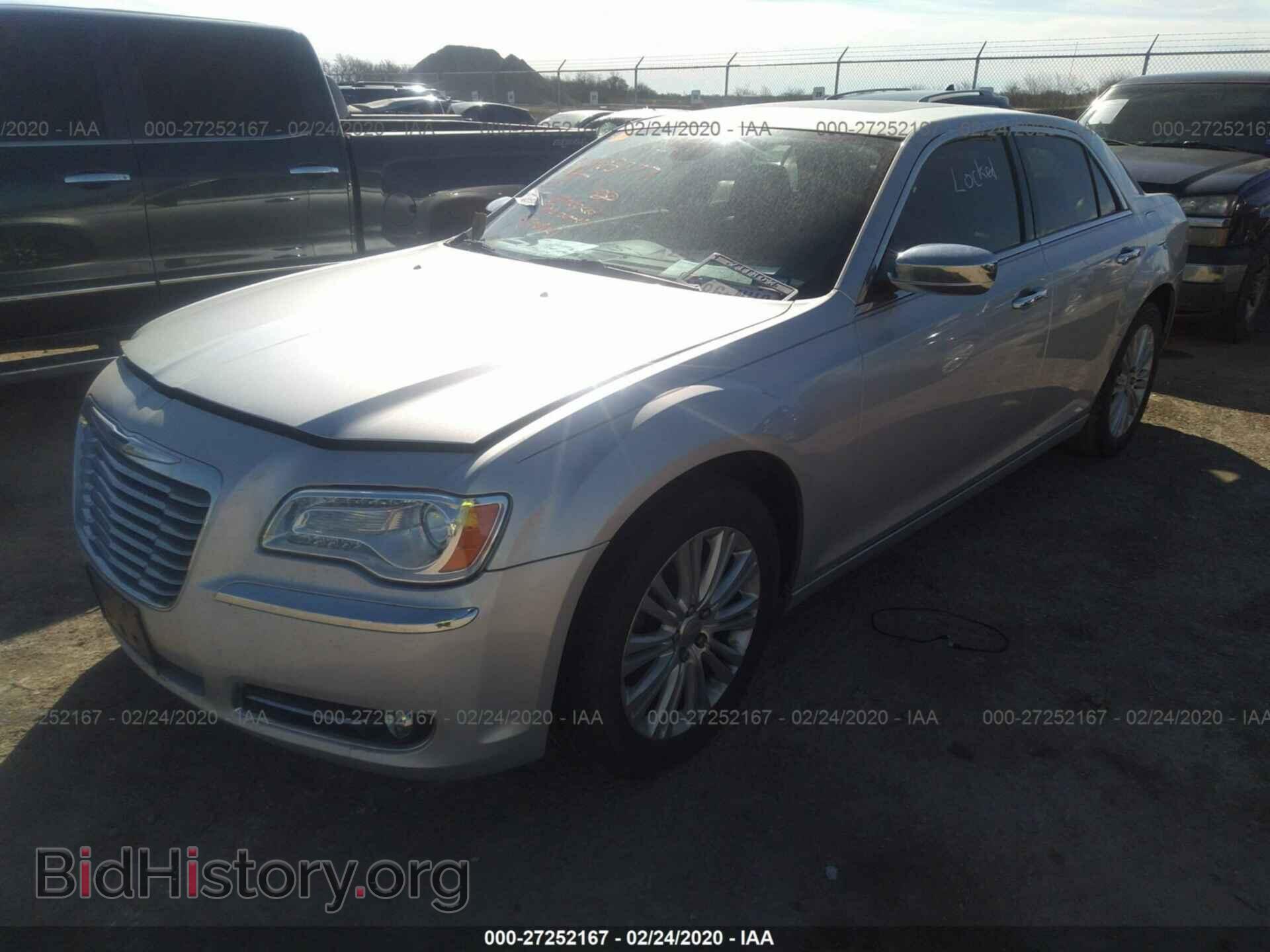 2012 CHRYSLER 300C - VIN: 2C3CCAKT6CH313950 - Фото 2