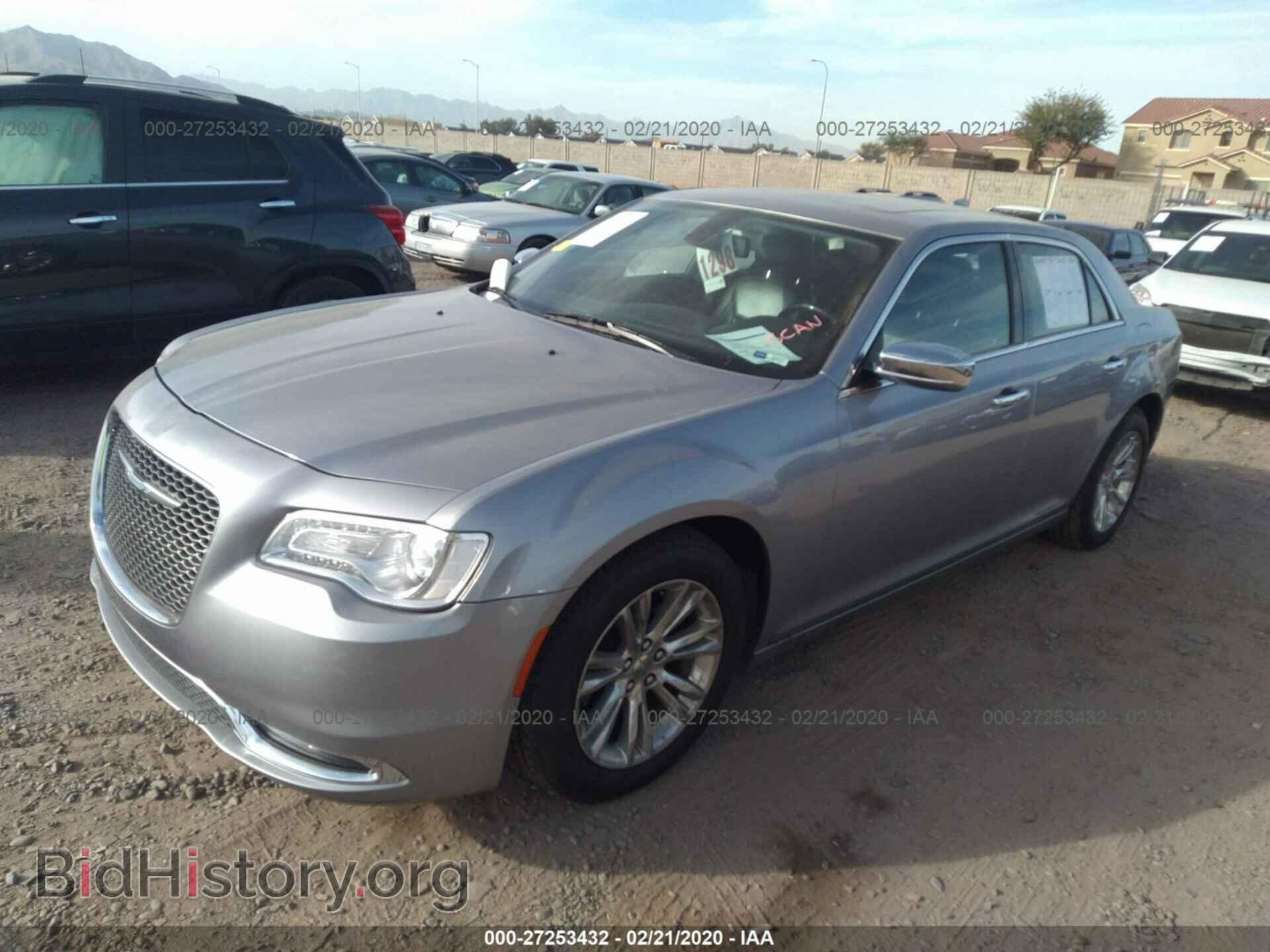 2017 CHRYSLER 300C - VIN: 2C3CCAEG9HH662431 - Фото 2