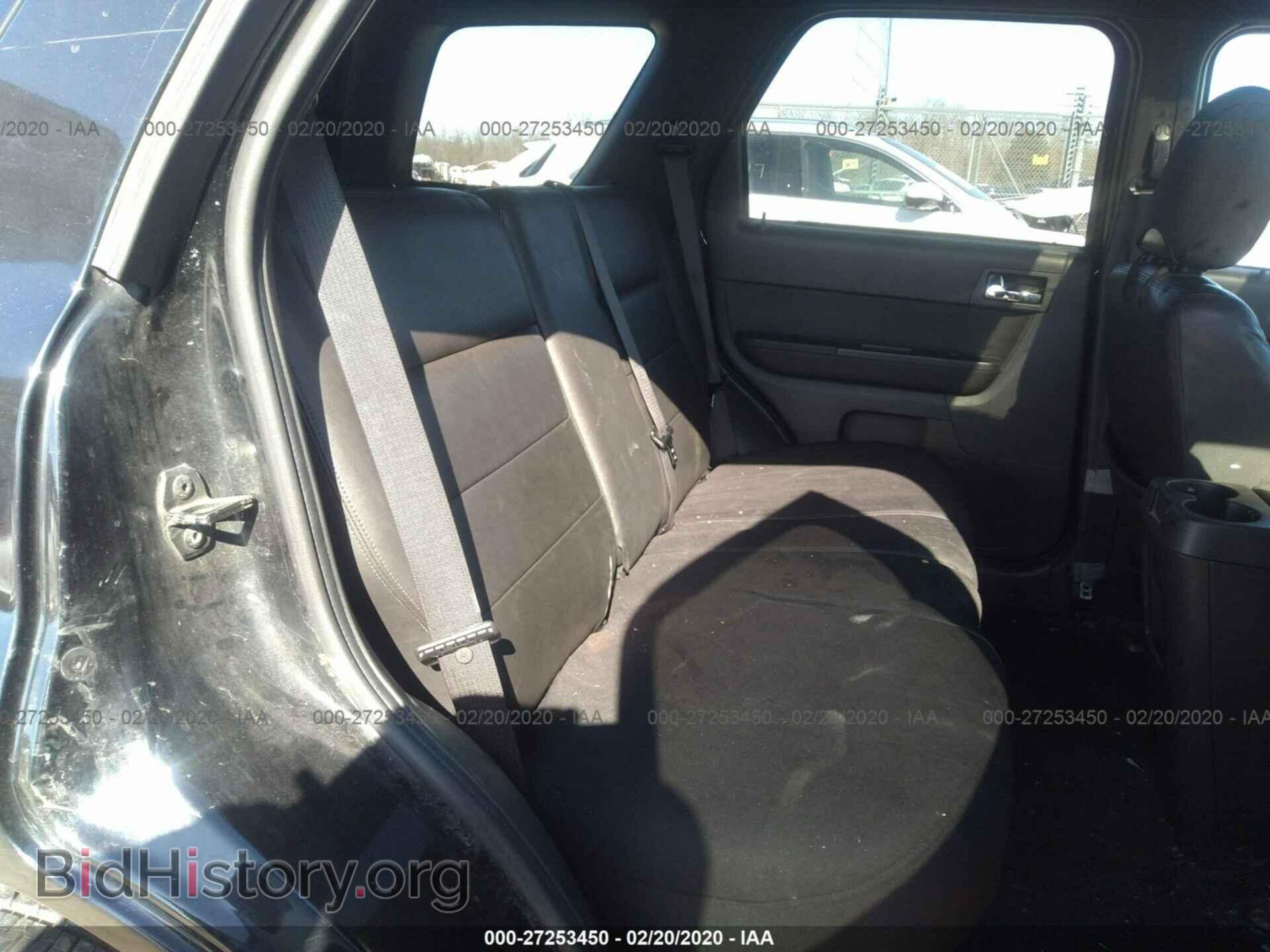 2009 FORD ESCAPE - VIN: 1FMCU047X9KA43329 - Фото 8