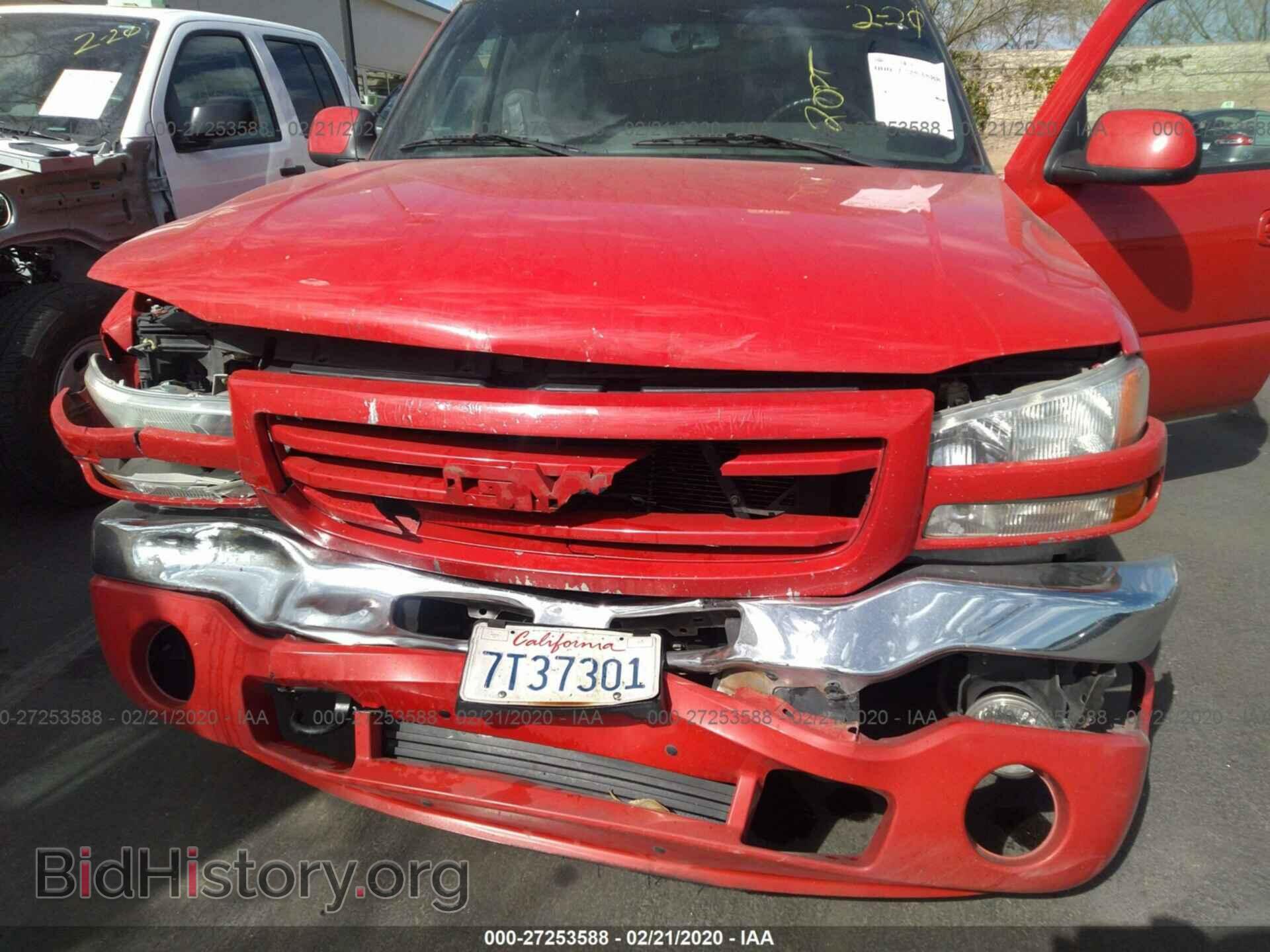 2004 GMC NEW SIERRA - VIN: 2GTEC19TX41218229 - Фото 6