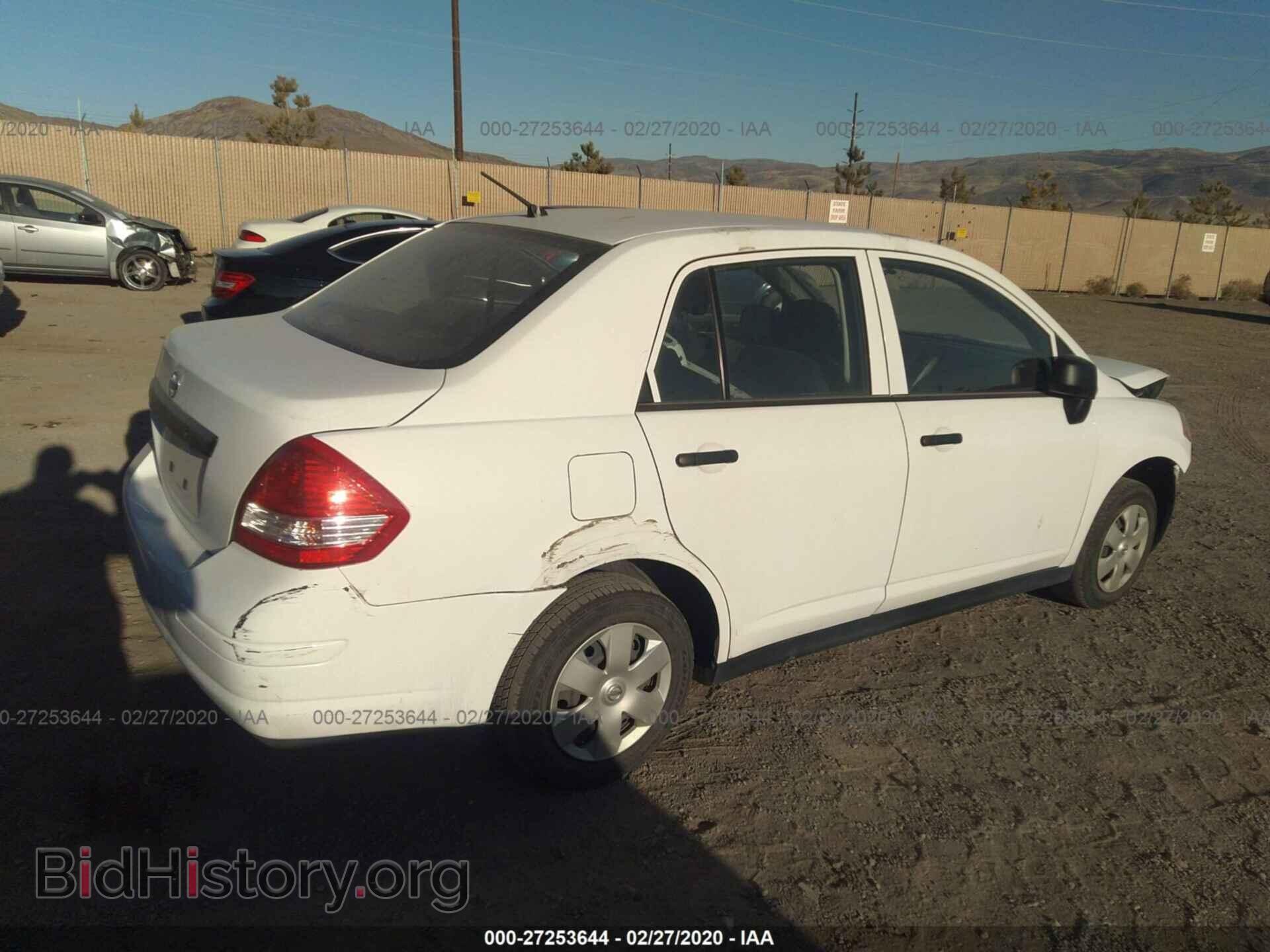 2011 NISSAN VERSA - VIN: 3N1CC1AP2BL377184 - Фото 4