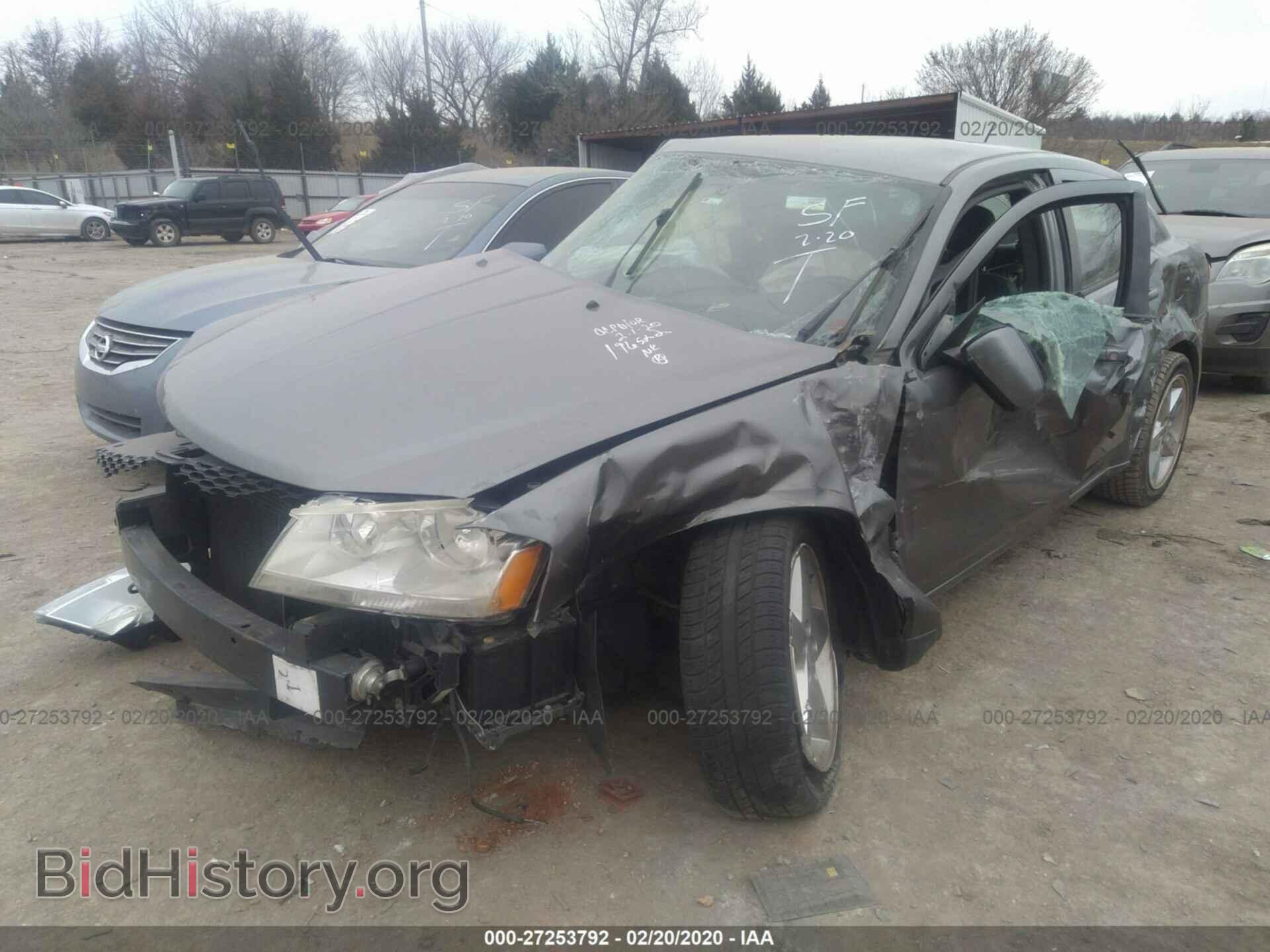 2011 DODGE AVENGER - VIN: 1B3BD2FB6BN620635 - Фото 2