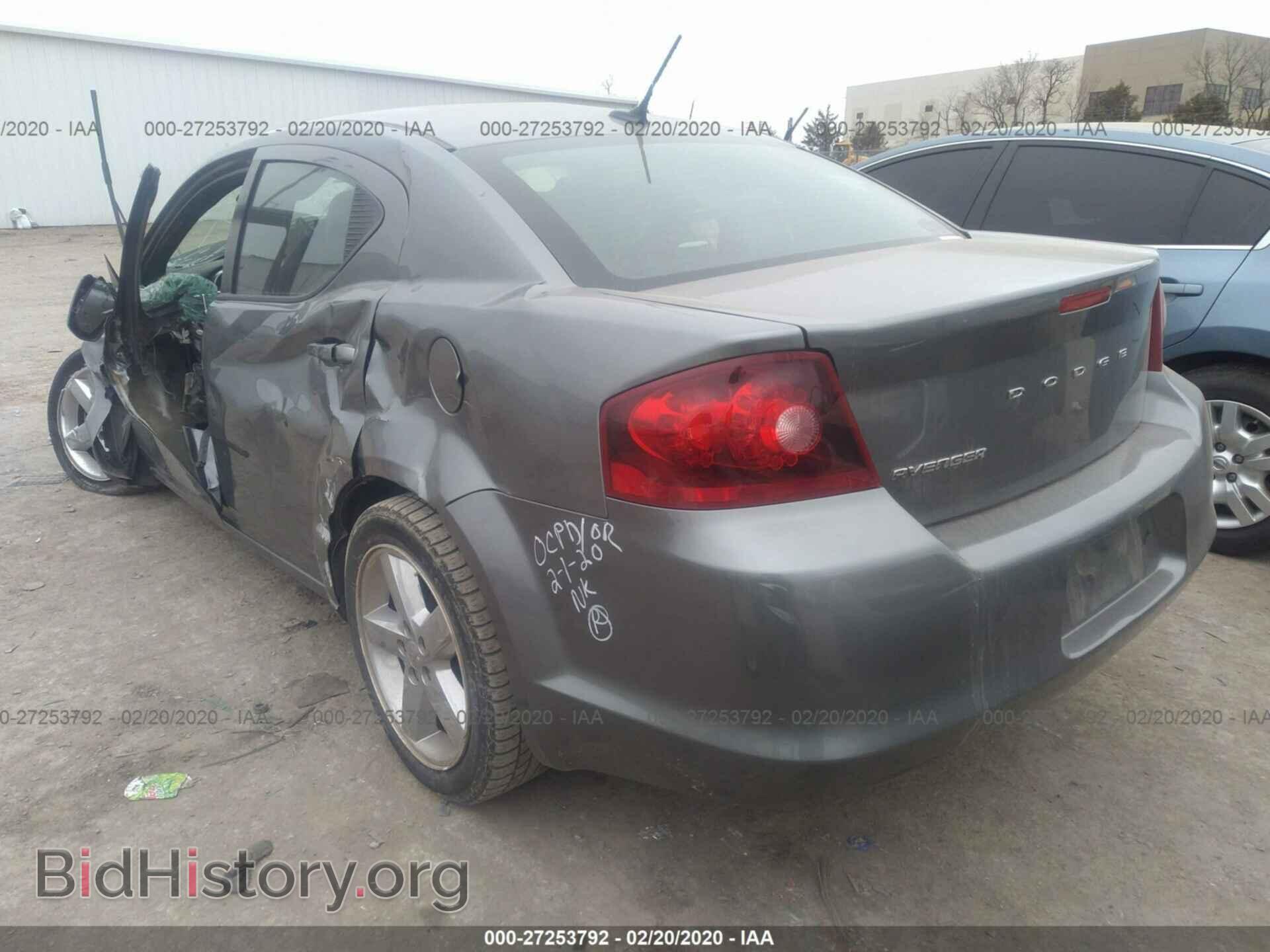 2011 DODGE AVENGER - VIN: 1B3BD2FB6BN620635 - Фото 3