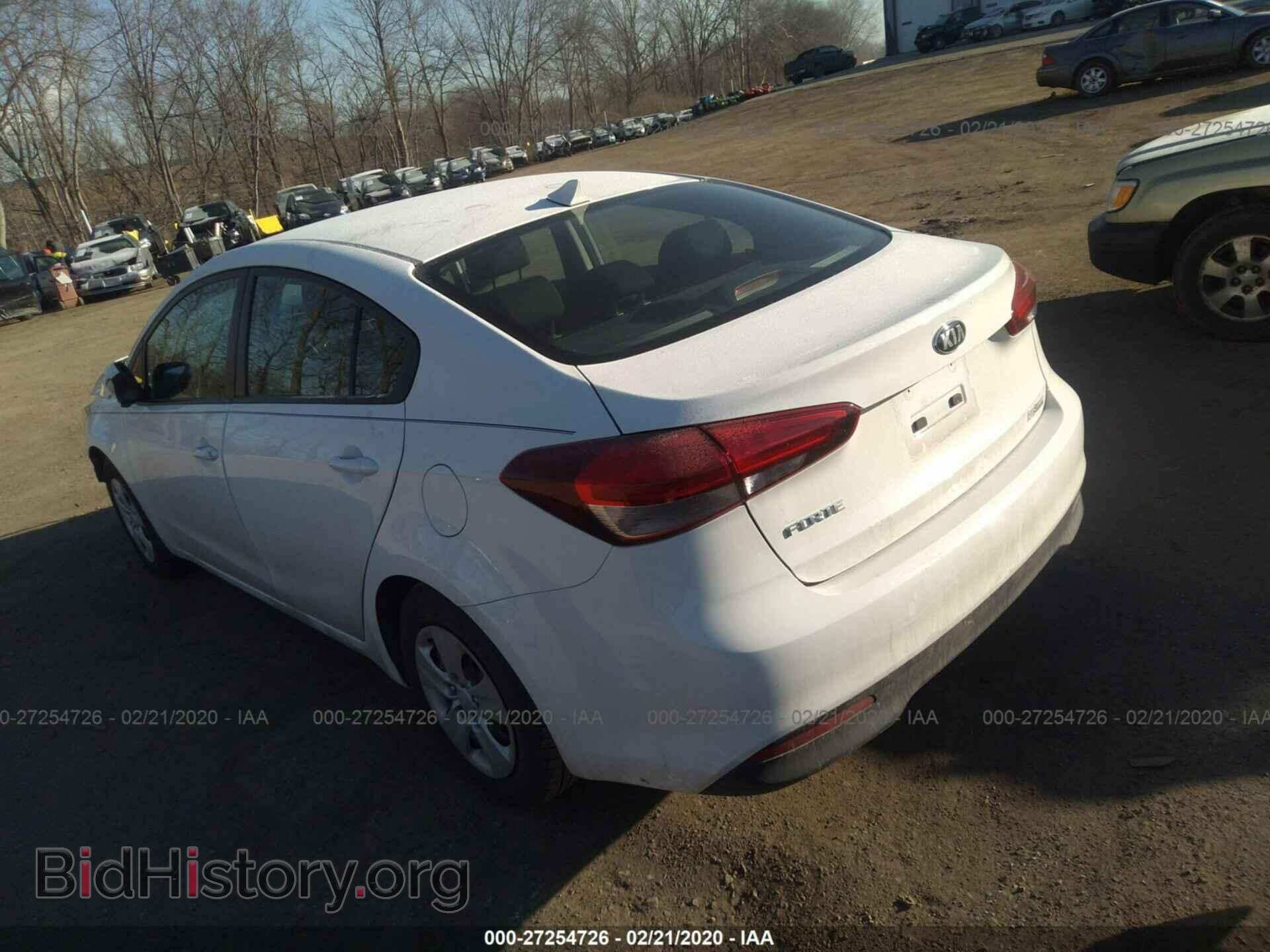 2017 KIA FORTE - VIN: 3KPFK4A73HE133121 - Фото 3