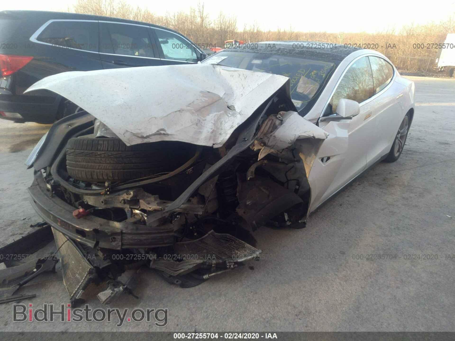 2014 TESLA MODEL S - VIN: 5YJSA1S17EFP53163 - Photo 2