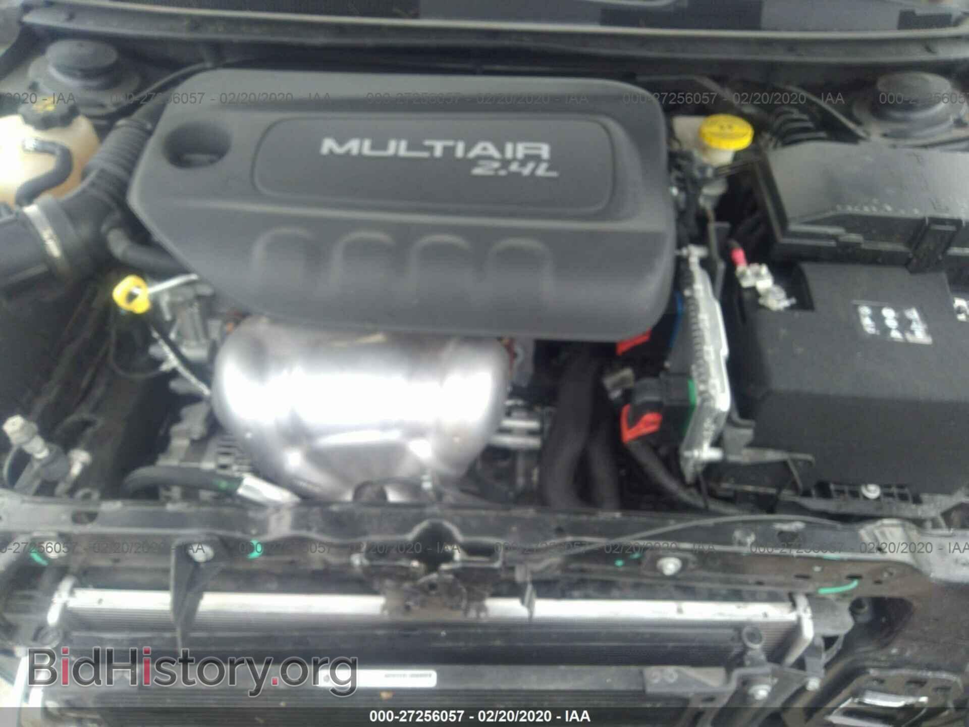 2017 CHRYSLER 200 - VIN: 1C3CCCAB8HN507379 - Фото 10