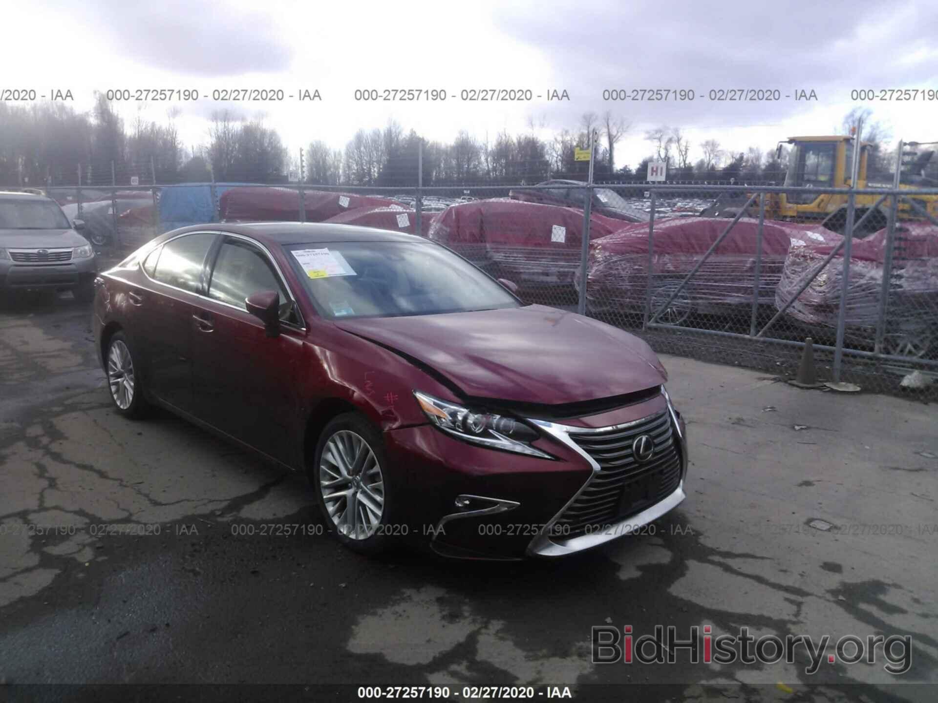 Photo JTHBK1GG2G2235797 - LEXUS ES 2016