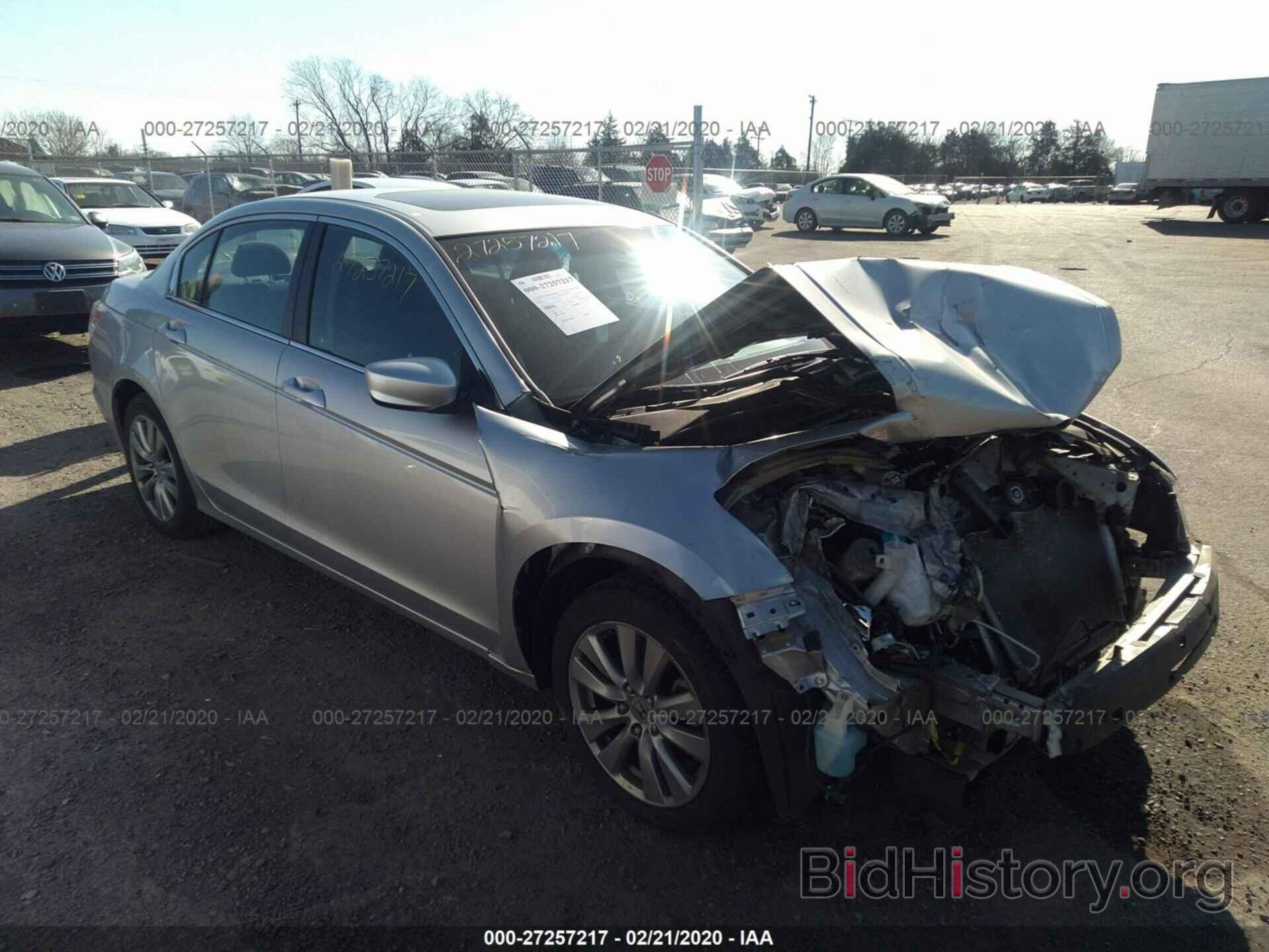 Photo 1HGCP2F75CA148380 - HONDA ACCORD 2012