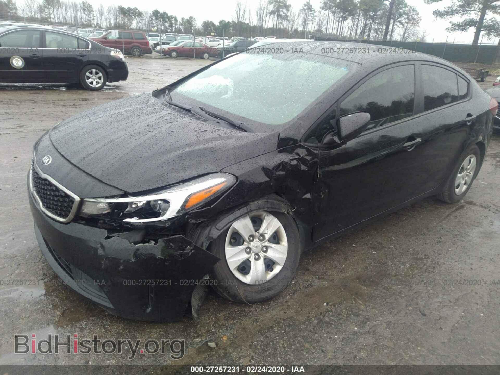 2017 KIA FORTE - VIN: 3KPFK4A7XHE135318 - Фото 6